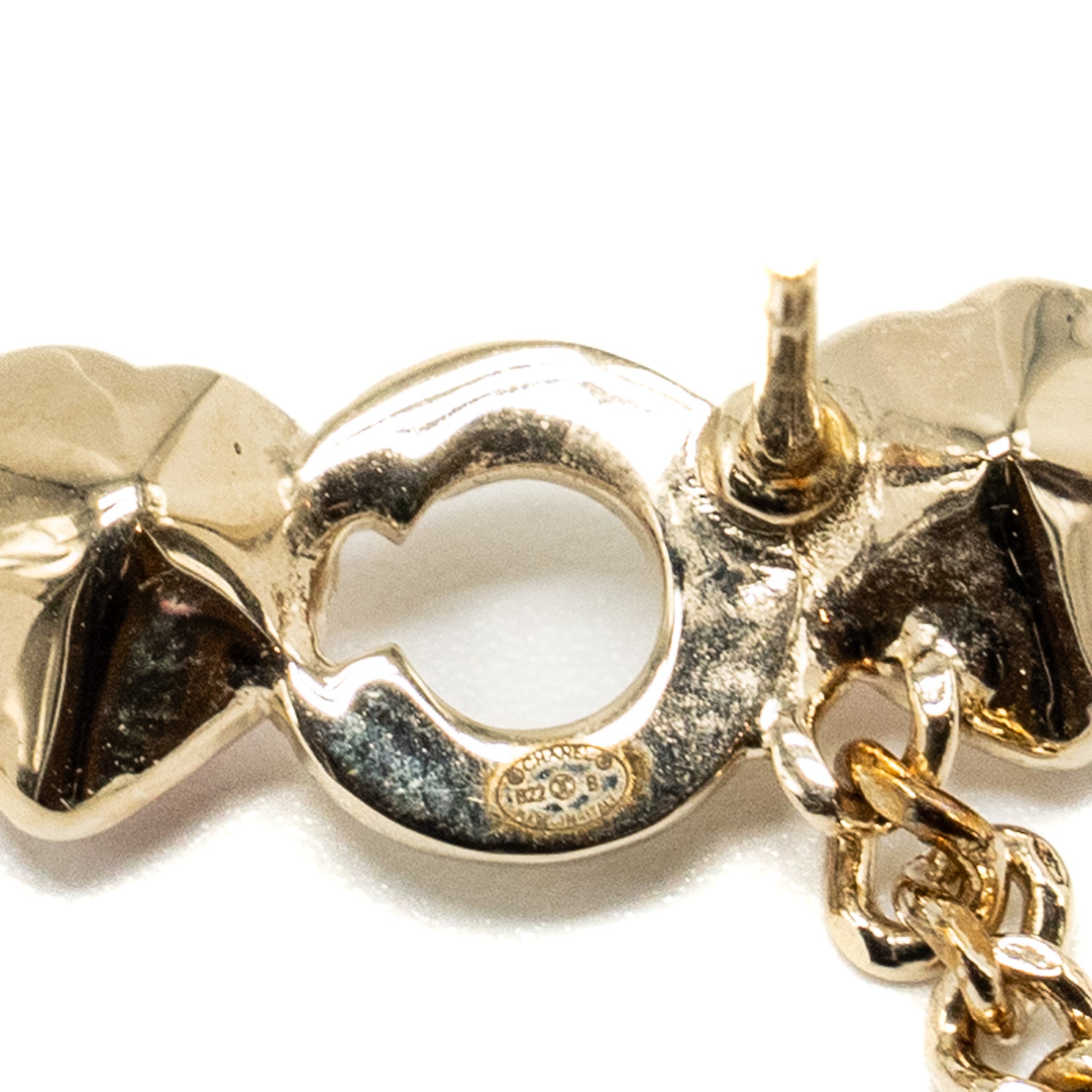 CHANEL I LOVE COCO HEART CHAIN CLIMBER EARRINGS CRYSTAL/LIGHT GOLD TONE