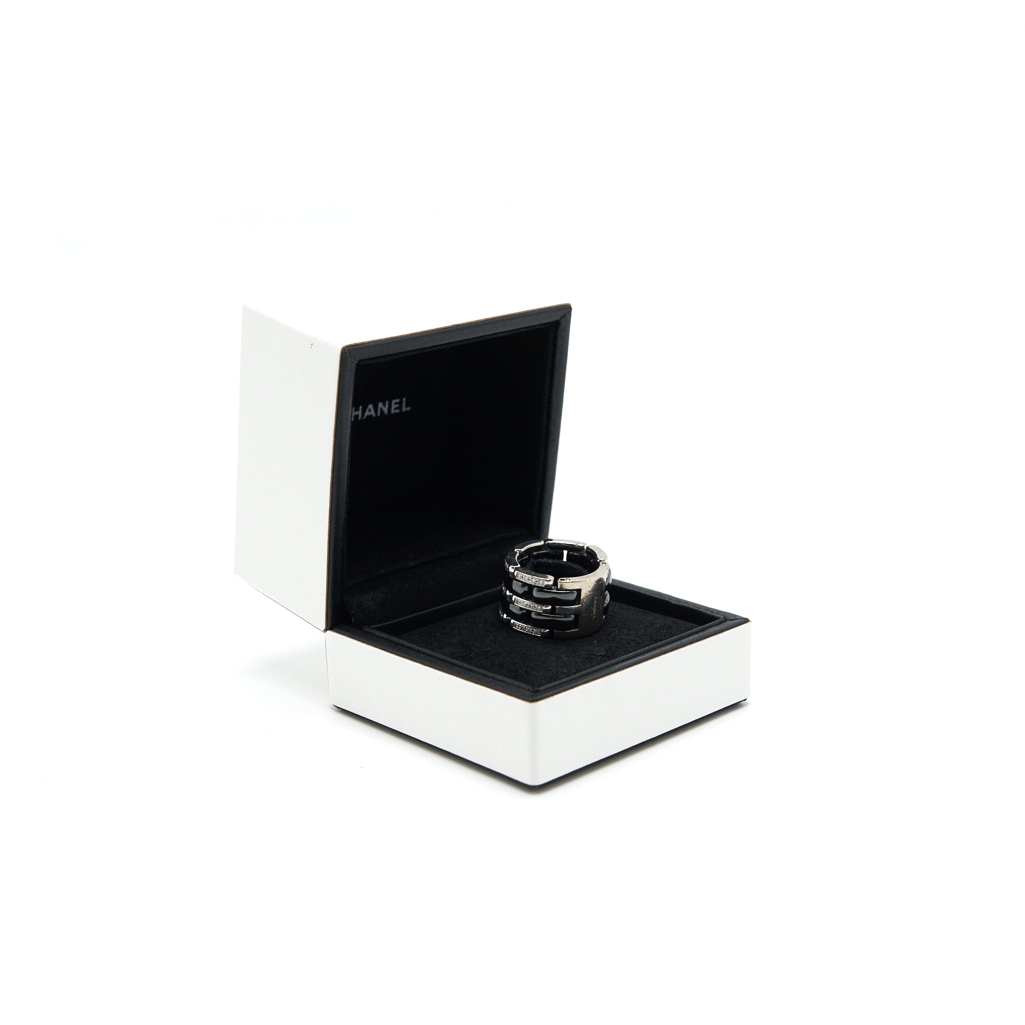 CHANEL ULTRA RING LARGE VERSION WHITE GOLD WITH DIAMONDS, BLACK CERAMIC
