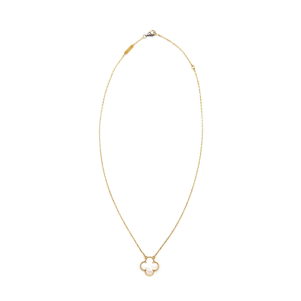 VAN CLEEF & ARPELS VINTAGE ALHAMBRA PENDANT YELLOW GOLD WHITE MOTHER OF PEARL