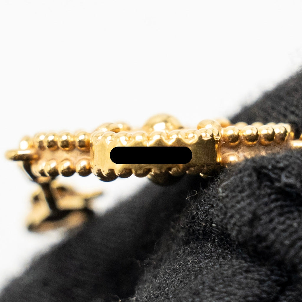 VAN CLEEF & ARPELS VINTAGE ALHAMBRA 5-MOTIF BRACELET, YELLO GOLD, GUILLOCHE