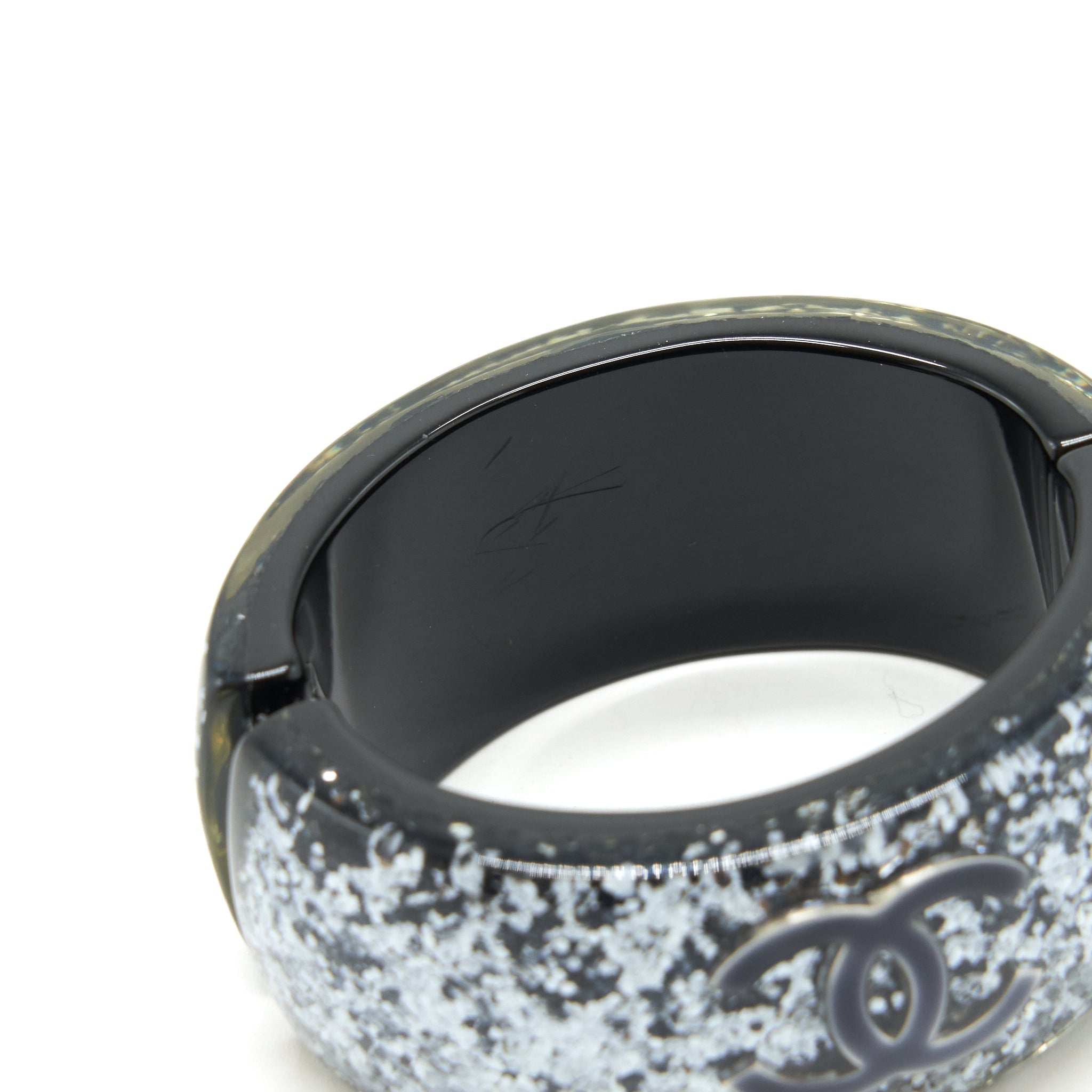 CHANEL BRACELET ACRYLIC WITH SEQUINS