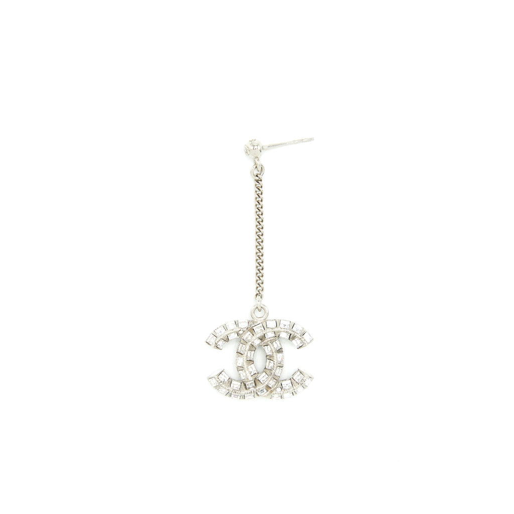 CHANEL CRYSTAL DROP EARRINGS SHW