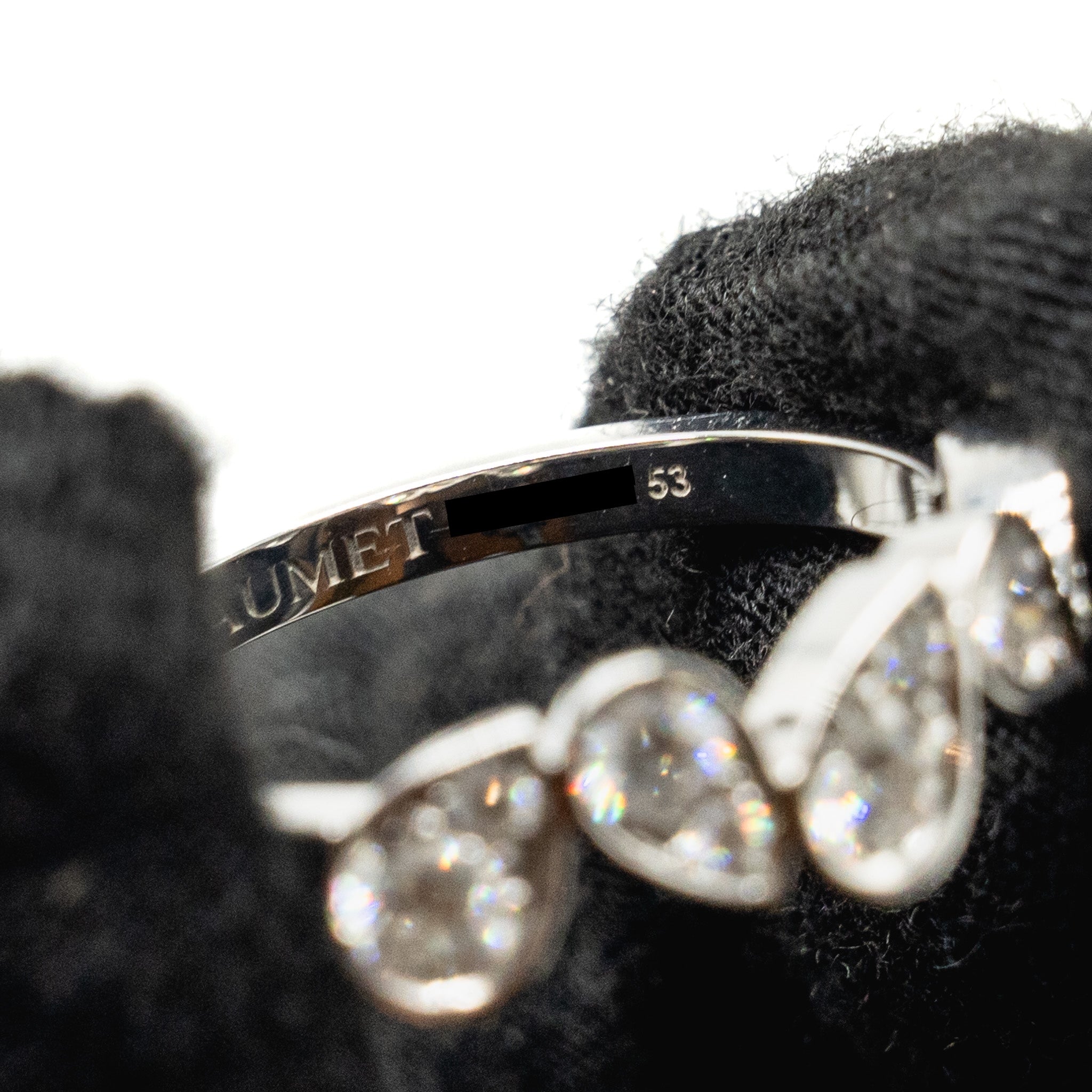 CHAUMET JOSEPHINE RONDE D’AIGRETTES RING WHITE GOLD WITH DIAMONDS