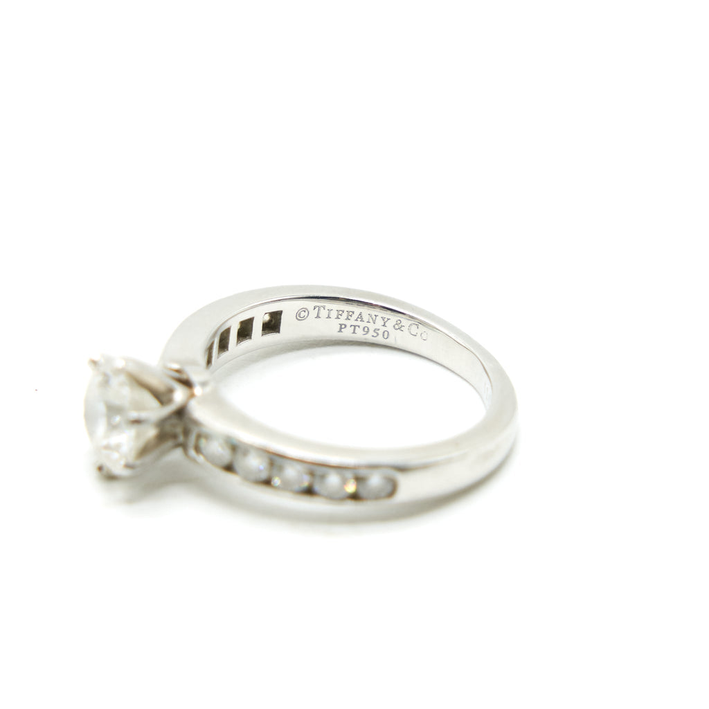 TIFFANY DIAMOND RING 0.95CT D COLOR VVS2