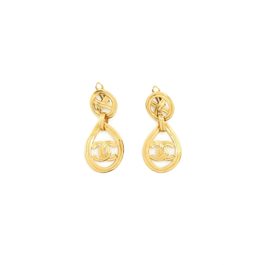 CHANEL VINTAGE DROP EARRING 24K GHW