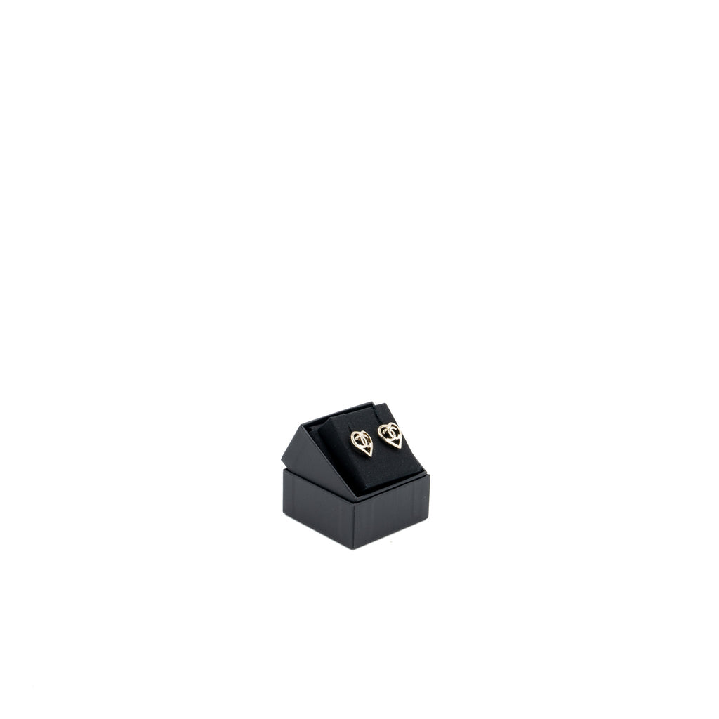 CHANEL HEART AND CC LOGO EARRINGS LIGHT GOLD TONE