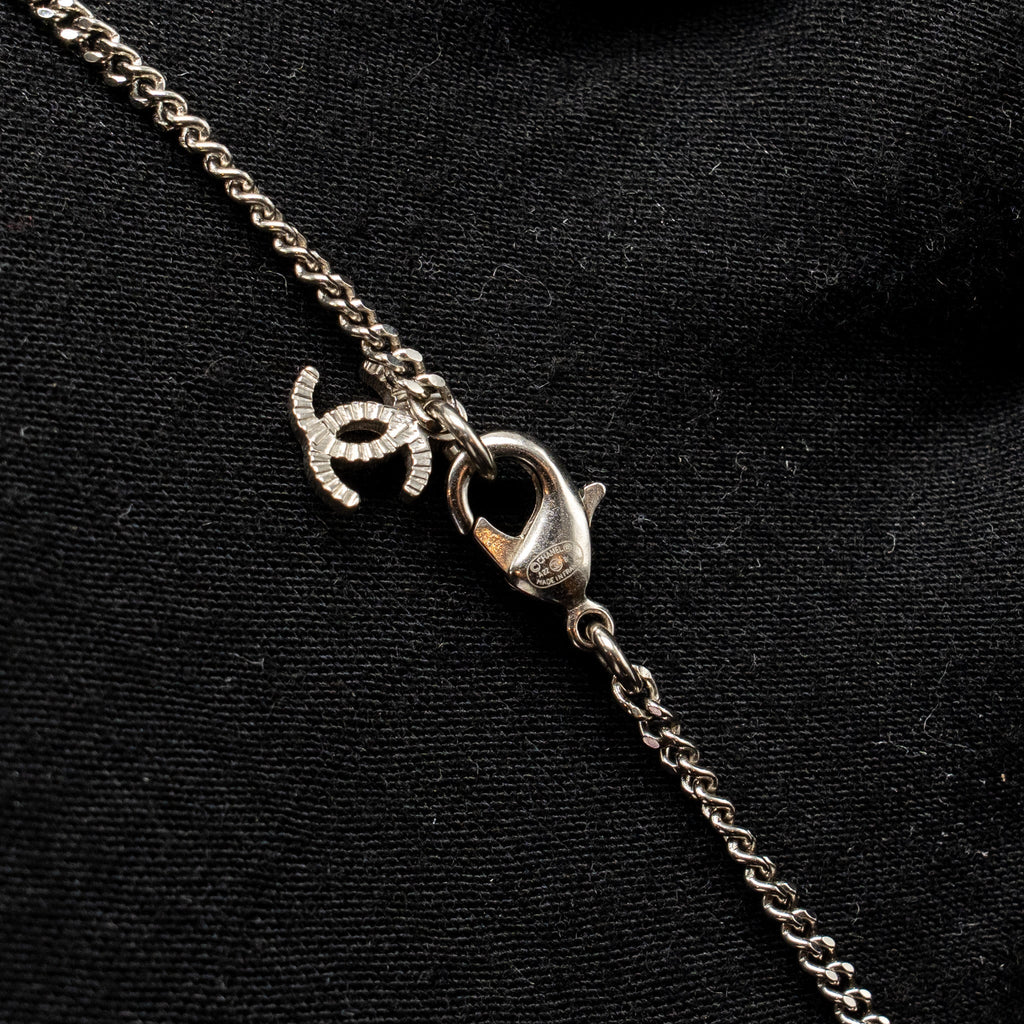 CHANEL NO.5 PERFUME BOTTLE NECKLACE CRYSTAL/LEATHER LIGHT GOLD TONE
