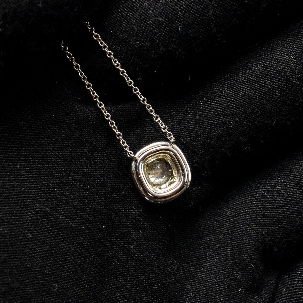 TIFFANY ONE CUSHION DIAMONDS PENDANT PLATINUM/GOLD 0.88CT, FI YELLOW COLOUR VS2