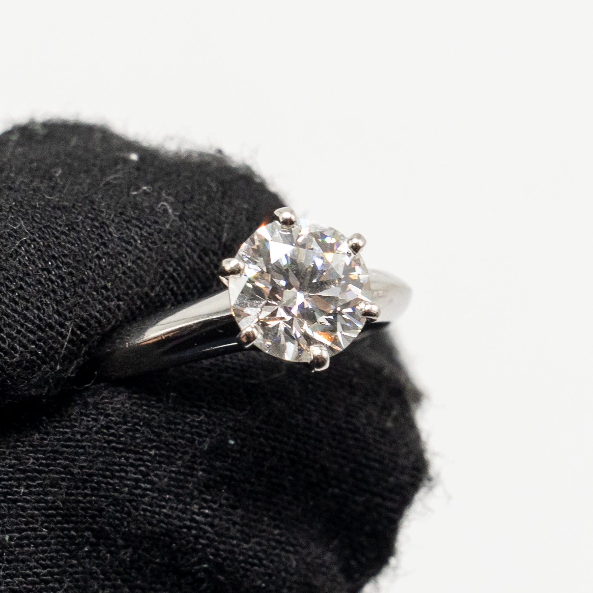 TIFFANY SIZE~US4 ROUND DIAMOND RING 1.45CT I COLOUR VS1