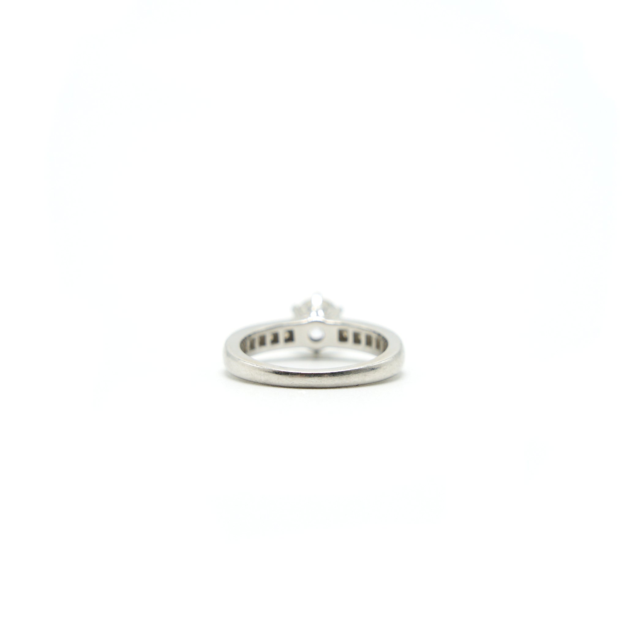 TIFFANY DIAMOND RING 0.76CT E COLOR VVS2