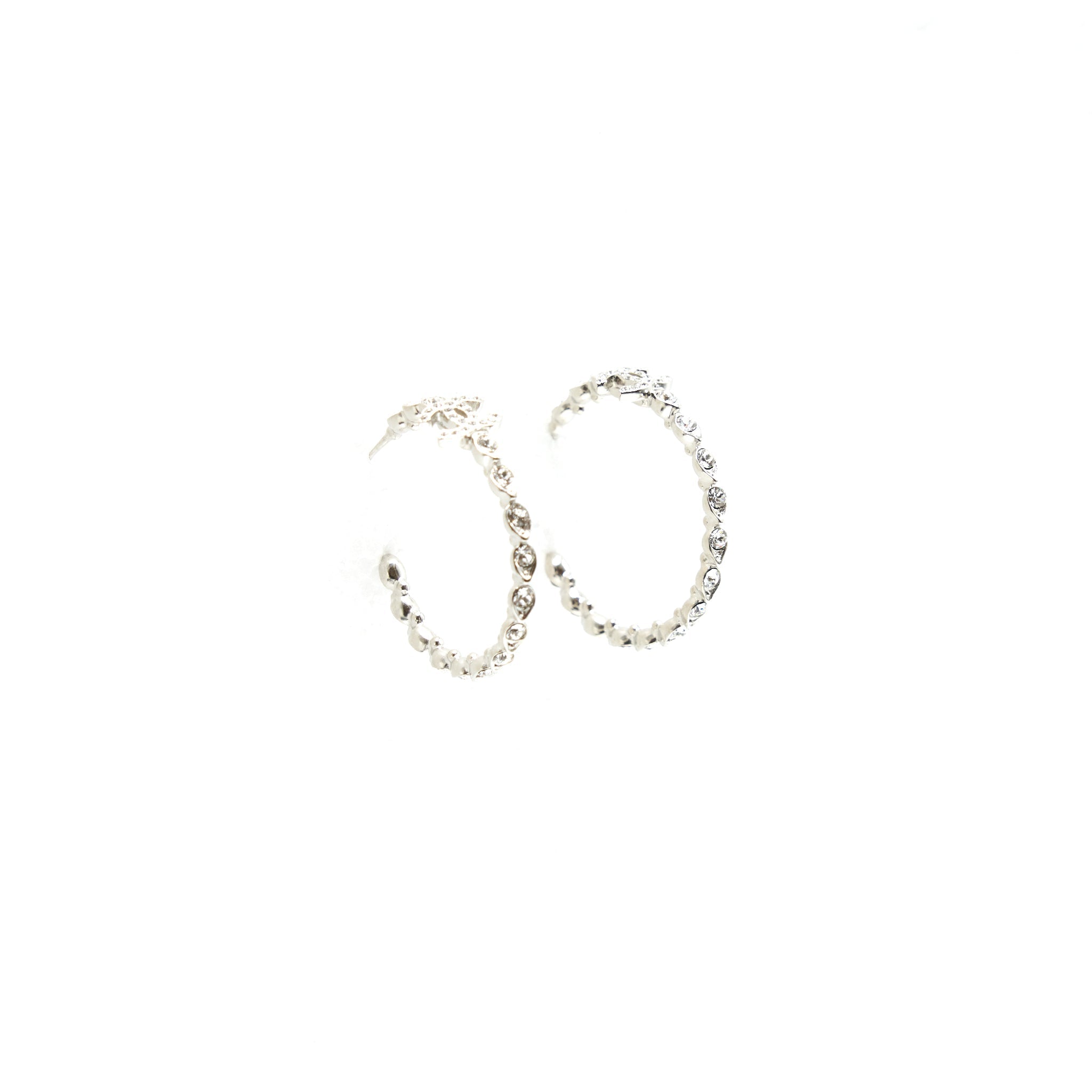 CHANEL ROUND CC EARRINGS CRYSTAL SHW