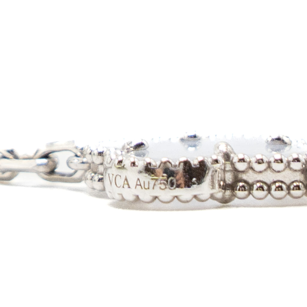 VAN CLEEF&ARPELS VINTAGE ALHAMBRA BRACELET, 5 MOTIFS 18K WHITE GOLD, CHALCEDONY