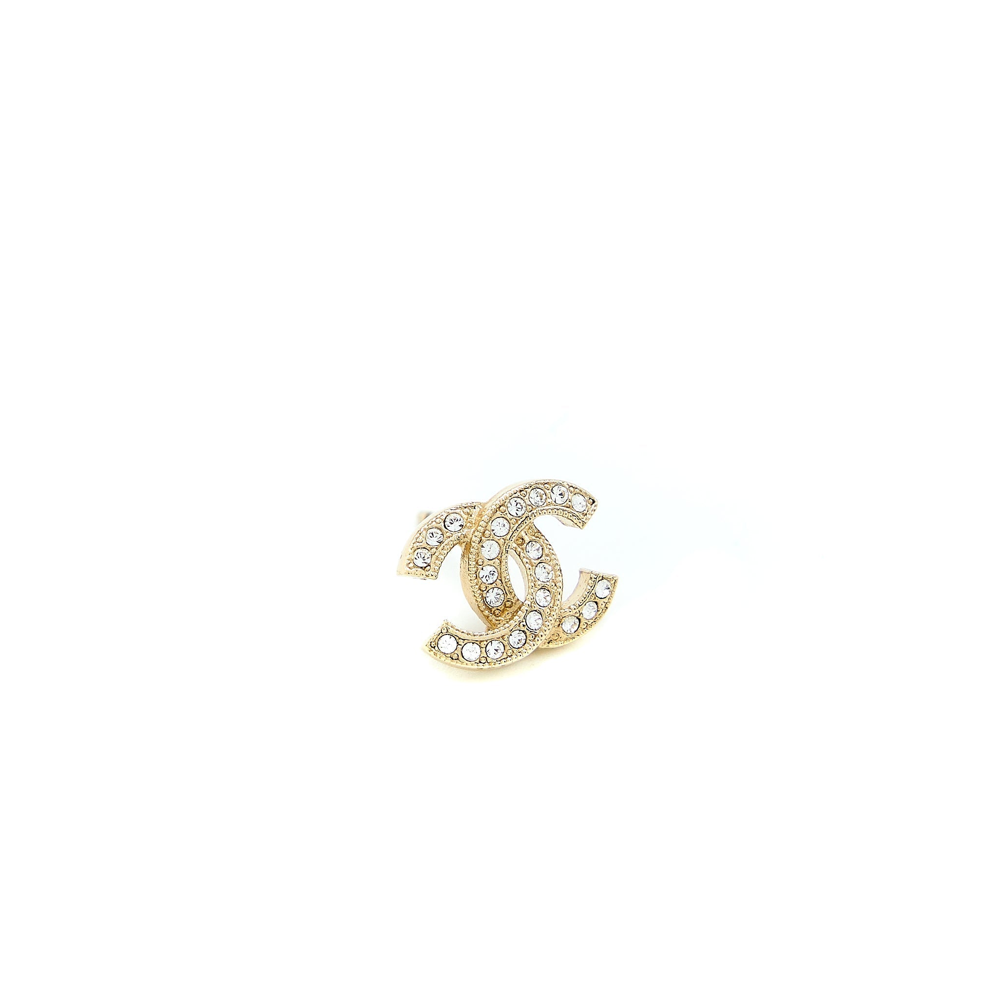 CHANEL CLASSIC CC STUD EARRINGS LIGHT GOLD TONE