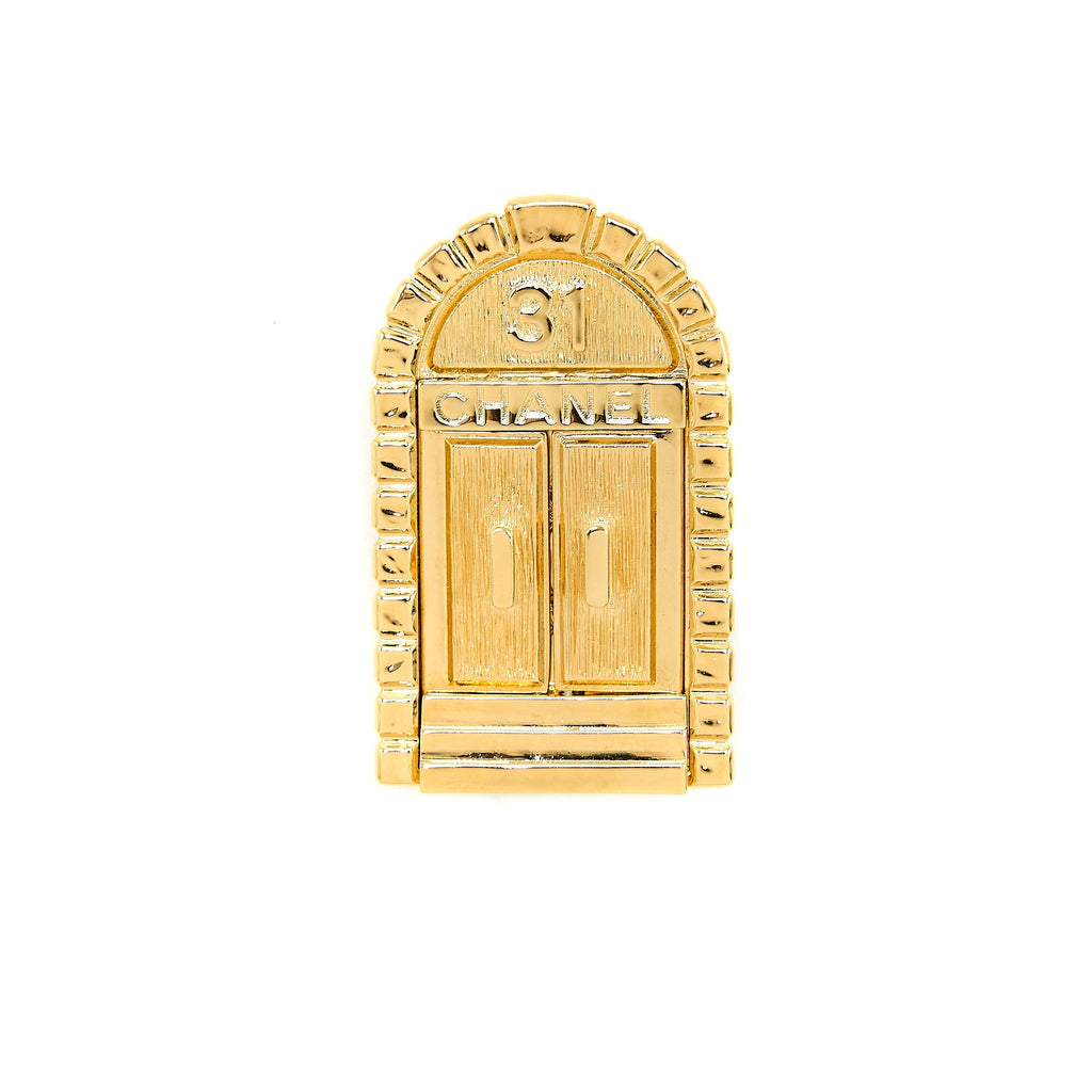 CHANEL 31 DOORPLATE DOOR BROOCH GOLD TONE