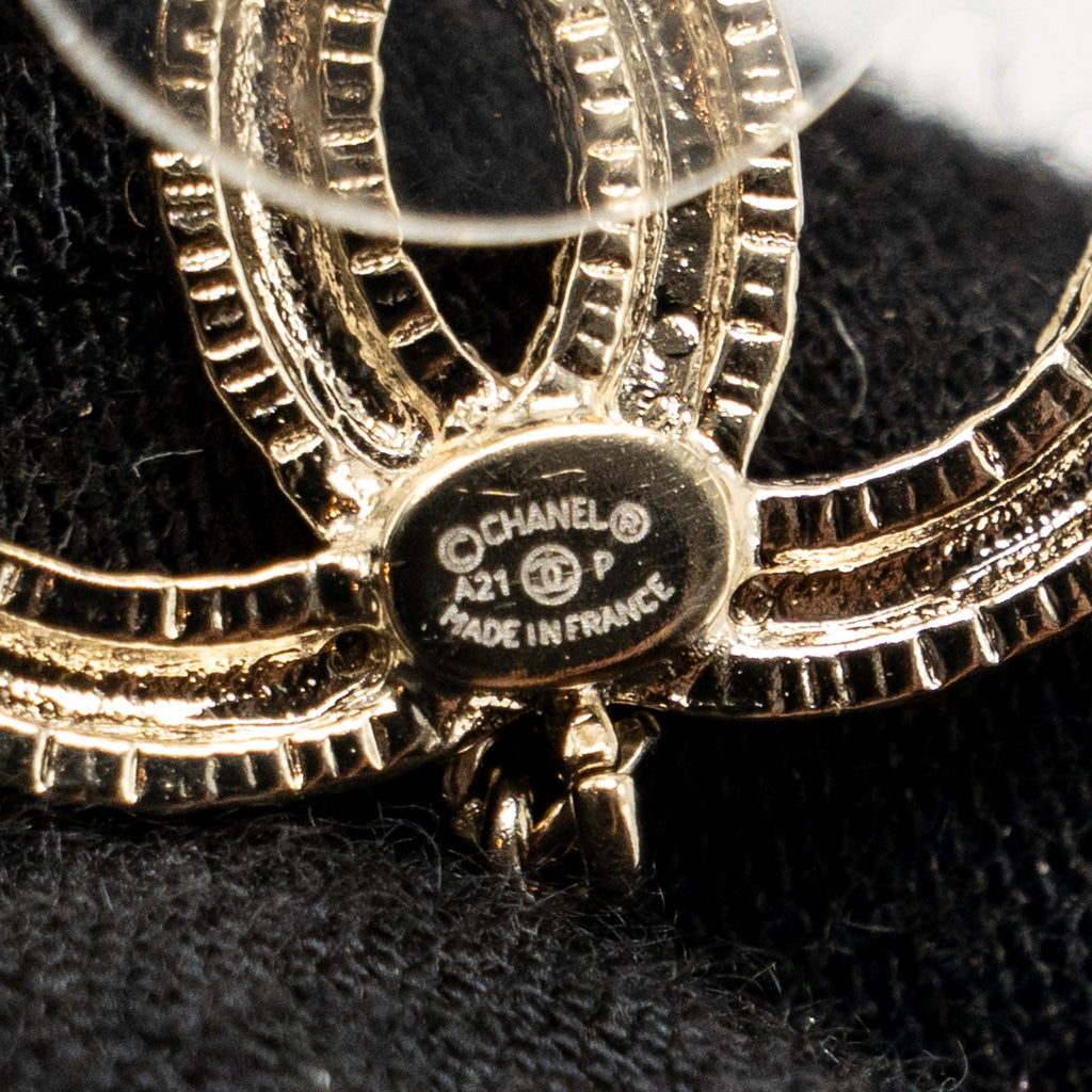 CHANEL 21P CC EARRINGS WITH EAR CUFF CRYSTAL LIGHT GOLD TONE