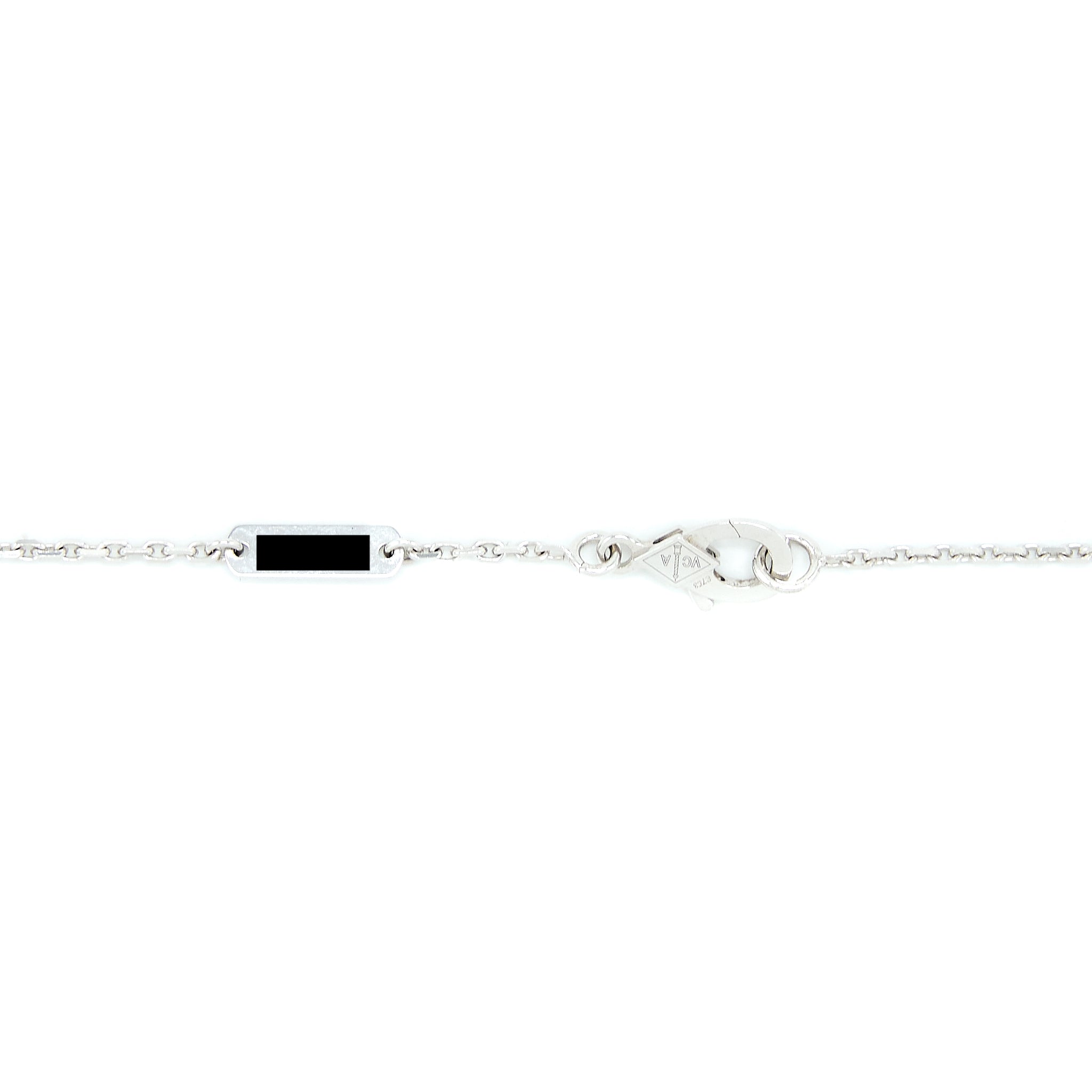 VAN CLEEF & ARPELS VINTAGE ALHAMBRA PENDANT, WHITE GOLD WITH DIAMONDS