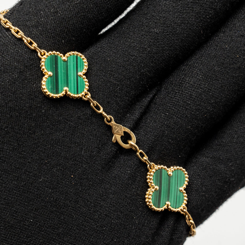 VAN CLEEF AND ARPELSS VINTAGE ALHAMBRA BRACELET 5 MOTIF, YELLOW GOLD, MALACHITE
