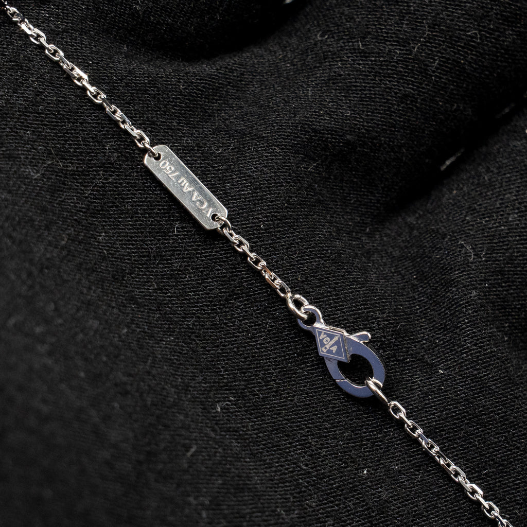 VAN CLEEF AND ARPELS PERLEE CLOVERS PENDANT WHITE GOLD DIAMONDS WITH ANGLE FILED TRACE CHAIN (SELL IN A SET)