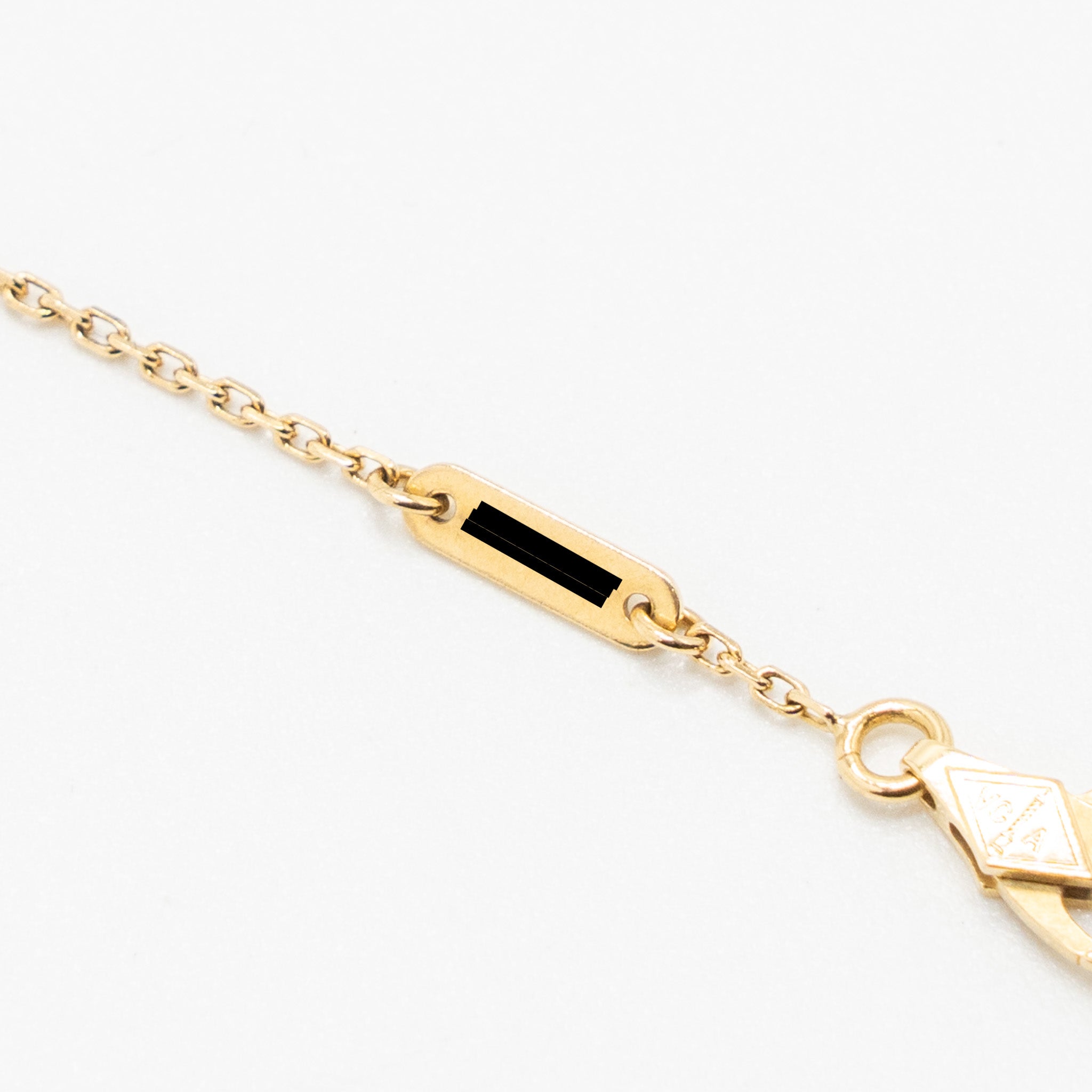 VAN CLEEF & ARPELS SWEET ALHAMBRA BUTTERFLY BRACELET MOTHER OF PEARL YELLOW GOLD