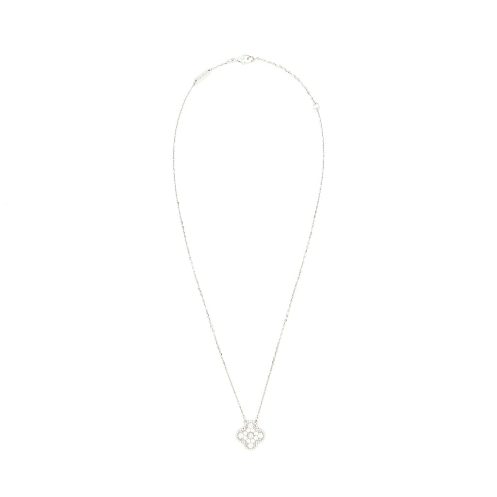 VAN CLEEF AND ARPELS VINTAGE ALHAMBRA PENDANT WHITE GOLD WITH DIMOND