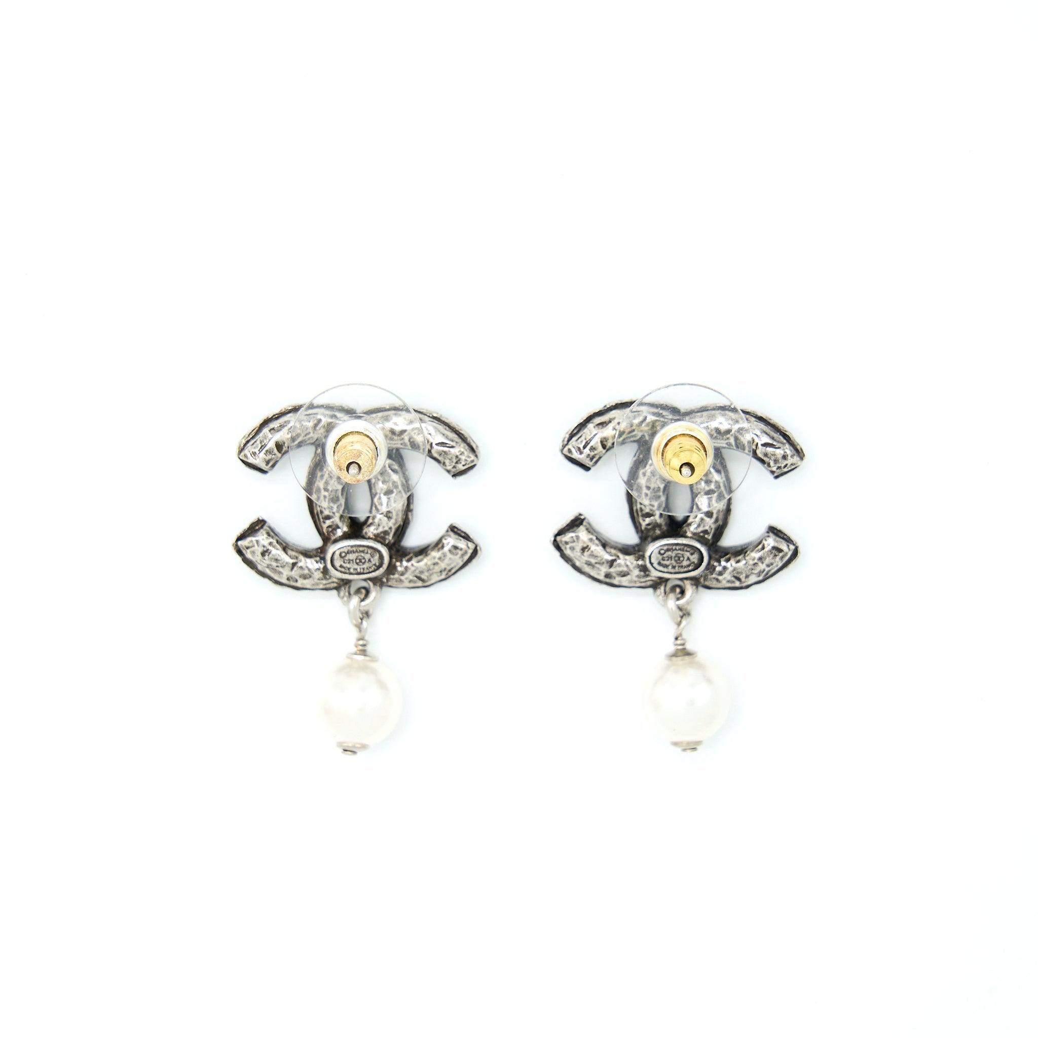 CHANEL CRYSTAL CC EARRINGS WITH DROPPING PEARL SHW