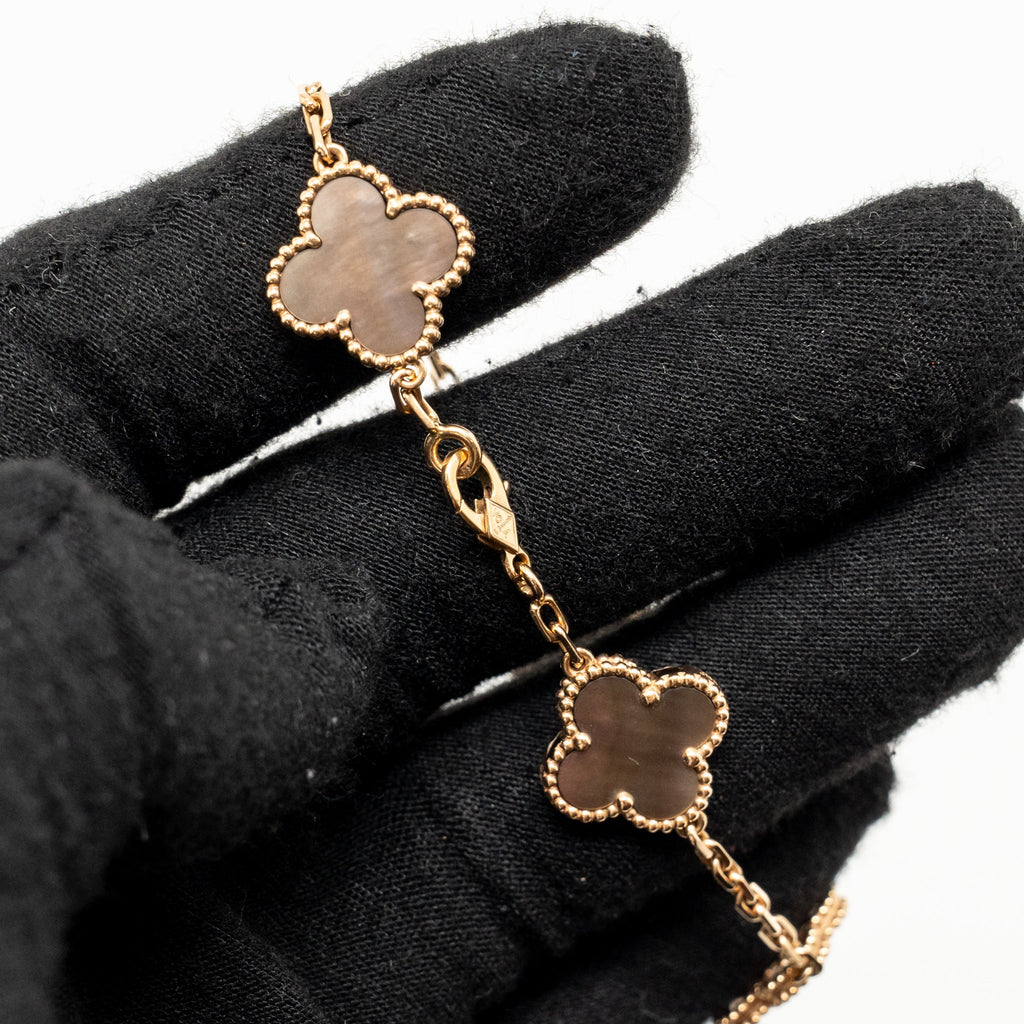 VAN CLEEF & ARPELS VINTAGE ALHAMBRA BRACELET, 5 MOTIFS GREY MOTHER OF PEARL / ROSE GOLD/ DIAMONDS