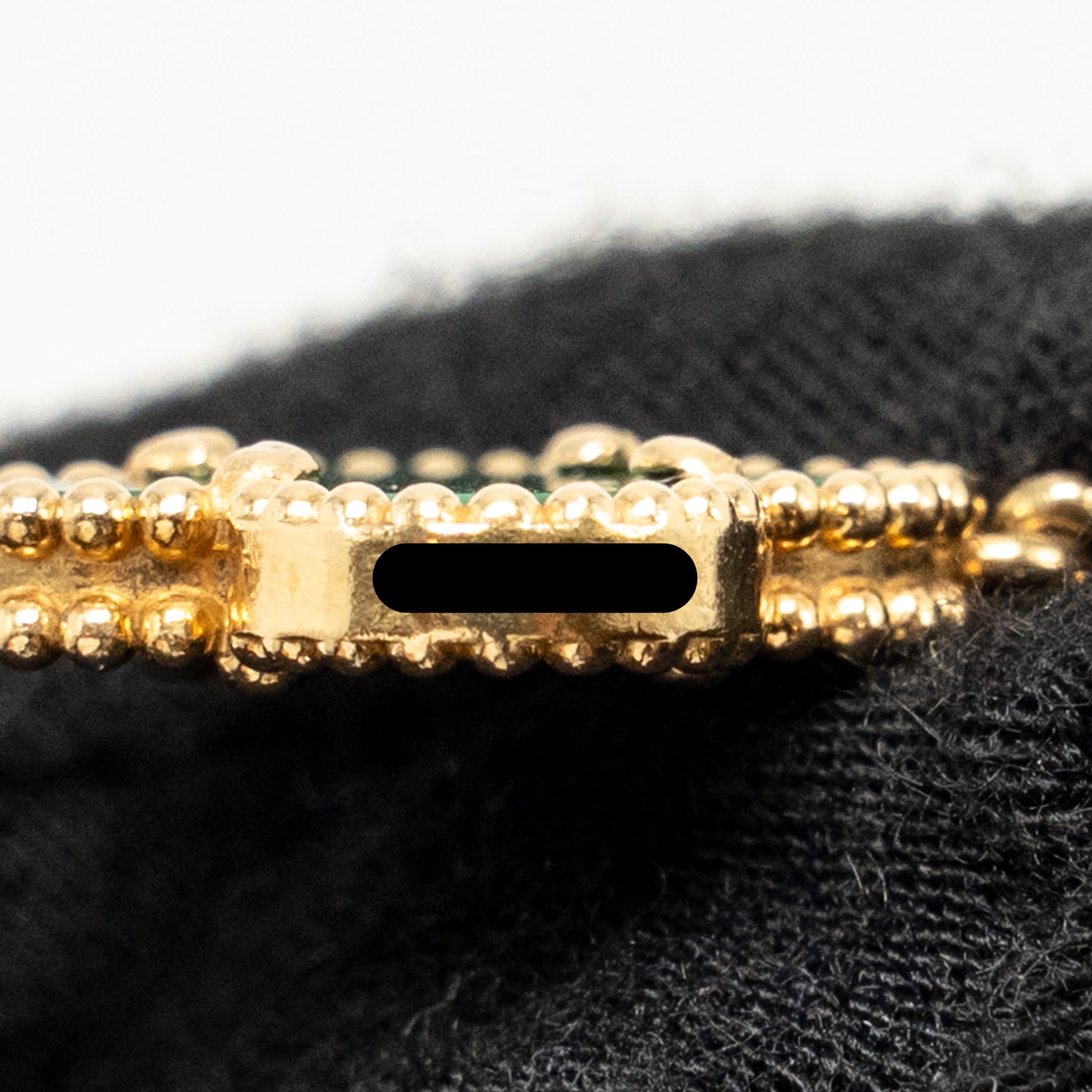VAN CLEEF AND ARPELS VINTAGE ALHAMBRA BRACELET 5 MOTIF, YELLOW GOLD, MALACHEITE