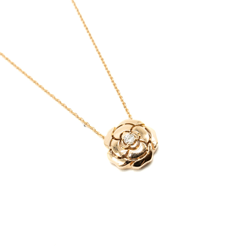 CHANEL EXRTRAID DE CAMELIA NECKLACE 18K ROSE GOLD/DIAMOND