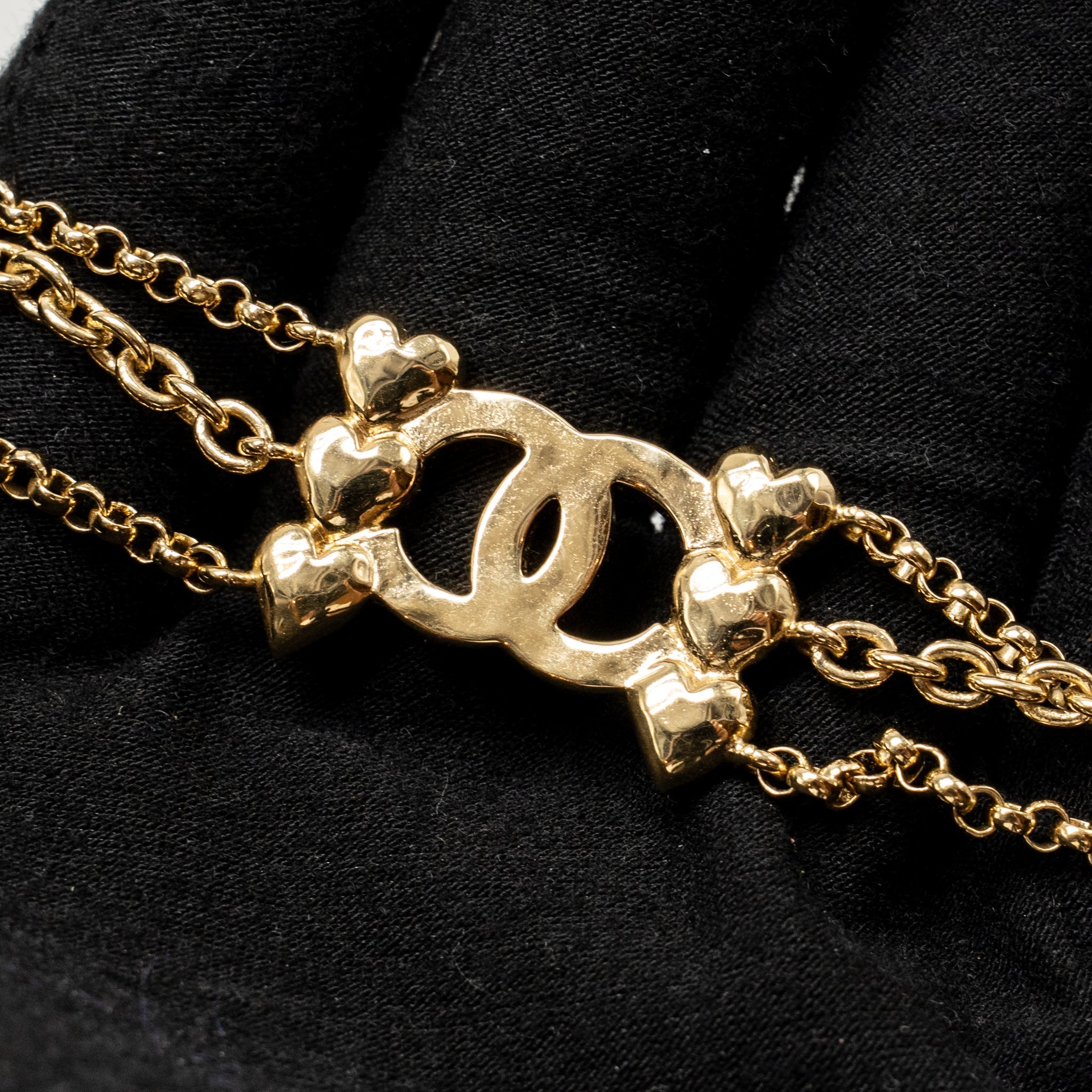 CHANEL CC AND HEARTS CHAIN CHOCKER CRYSTAL LIGHT GOLD TONE