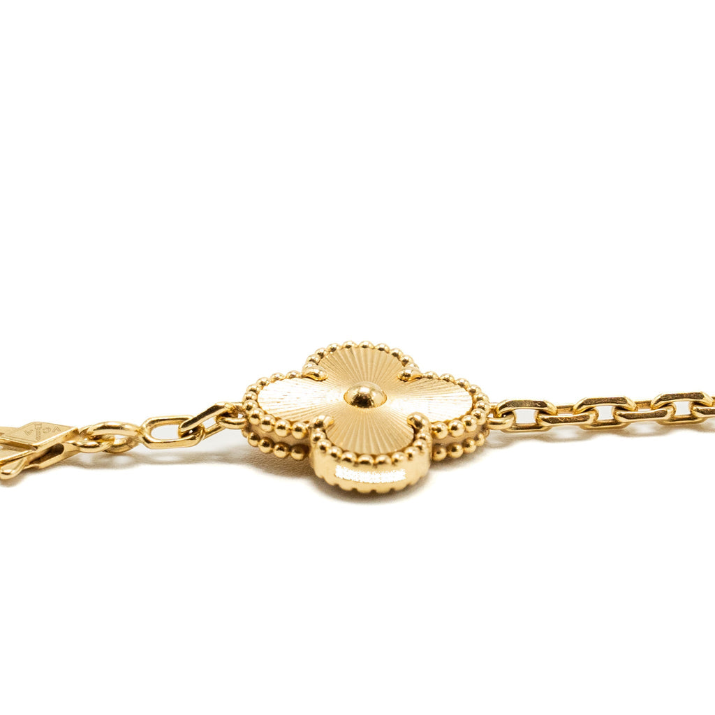 VAN CLEEF AND ARPELS VINTAGE ALHAMBRA BRACELET 5 MOTIFS 18K YELLOW GOLD
