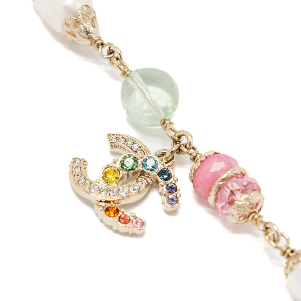 CHANEL MULTICOLOUR CC LOGO DROP BRACELET CRYSTAL/PEARL/GOLD TONE