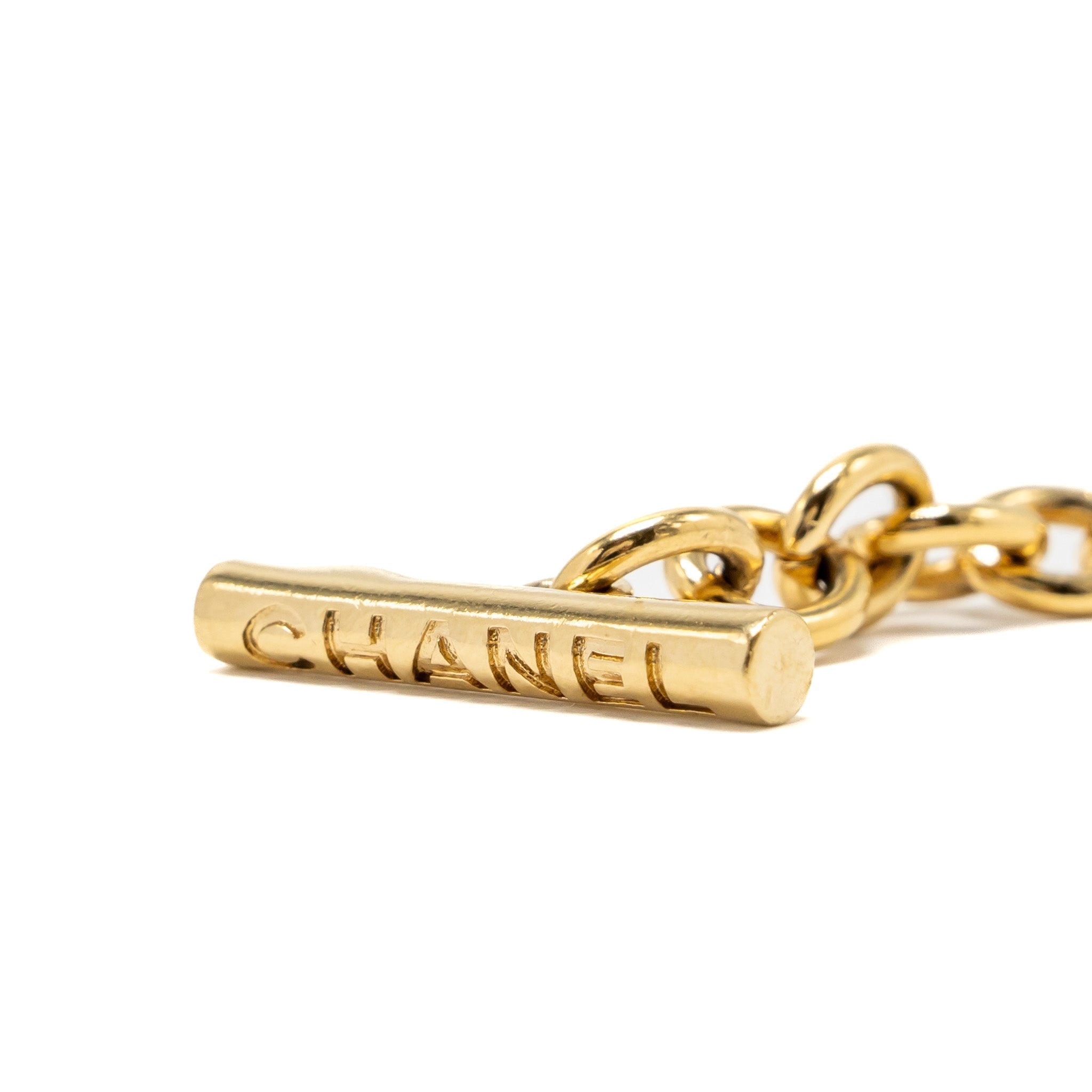 CHANEL ROUND CC LOGO DROPPED BRACELET BLACK/GOLD TONE