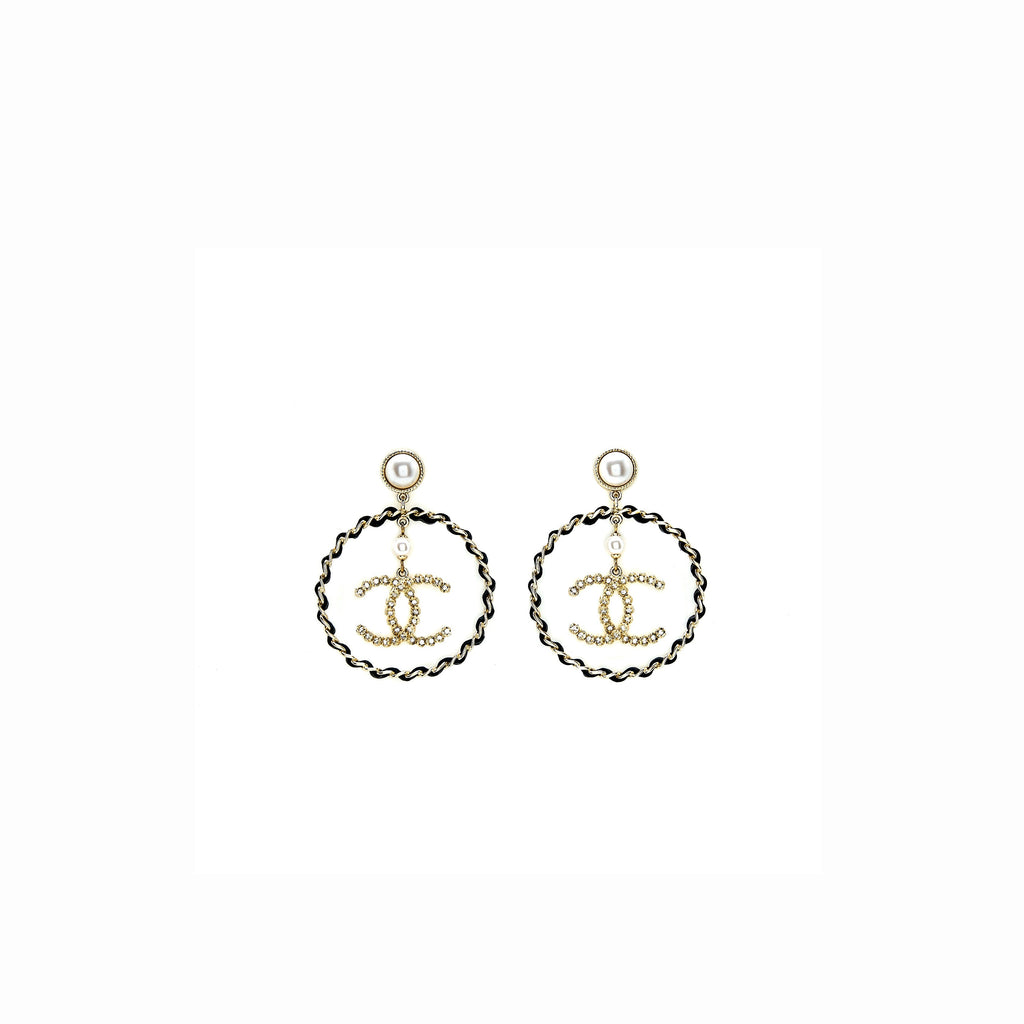 CHANEL GIANT ROUND CC EARRING BLACK/GOLD TONE