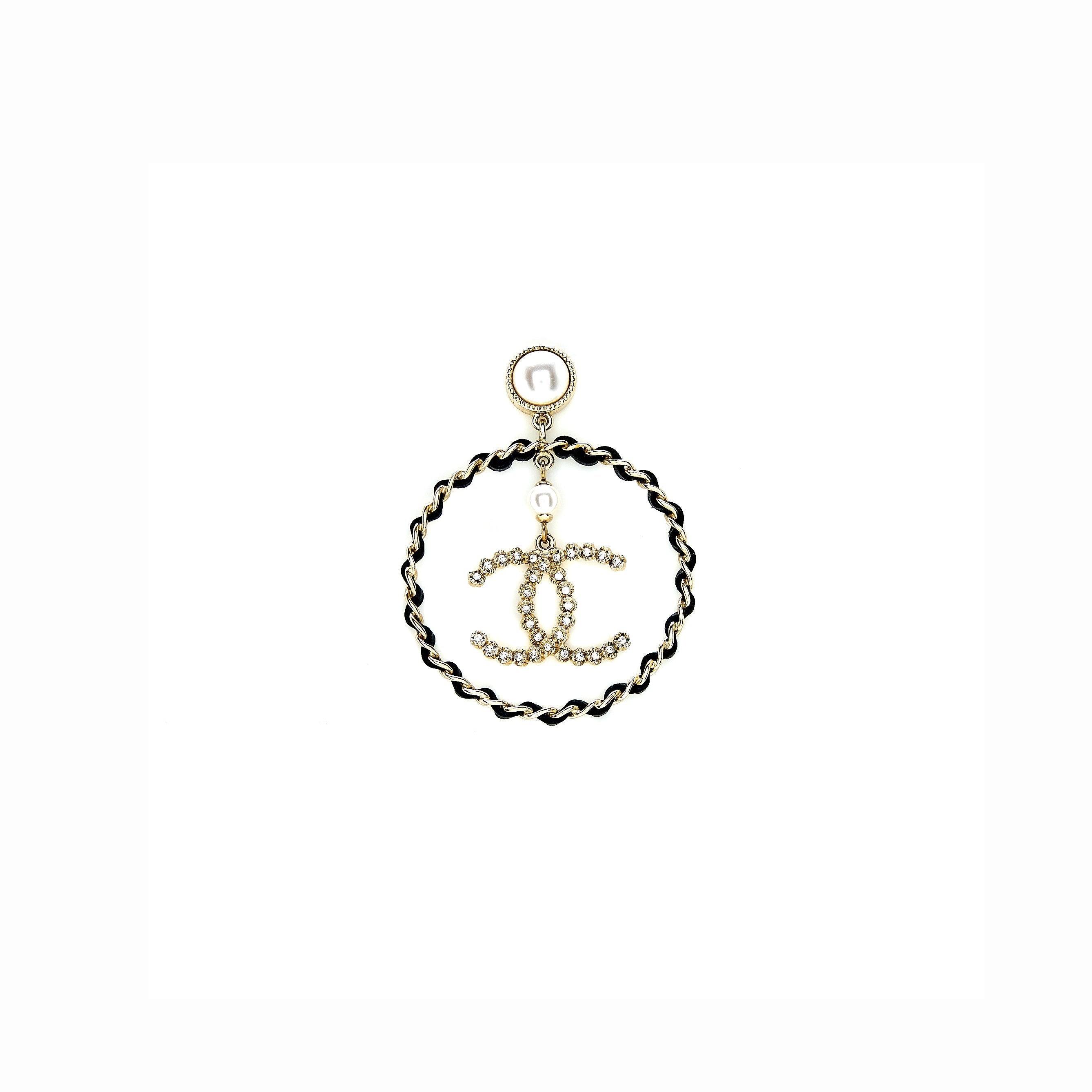 CHANEL GIANT ROUND CC EARRING BLACK/GOLD TONE