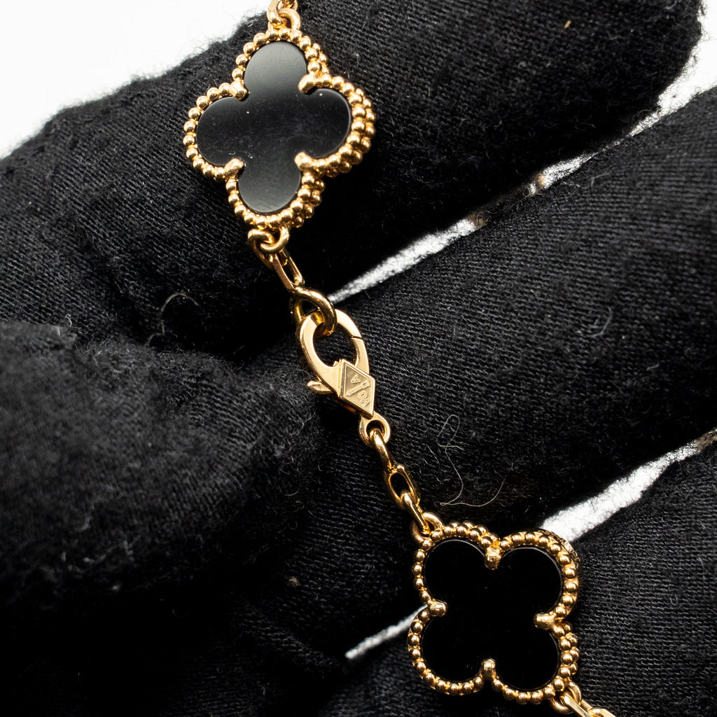 VAN CLEEF & ARPELS ALHAMBRA BRACELET 5 MOTIFS ONYX YELLOW GOLD