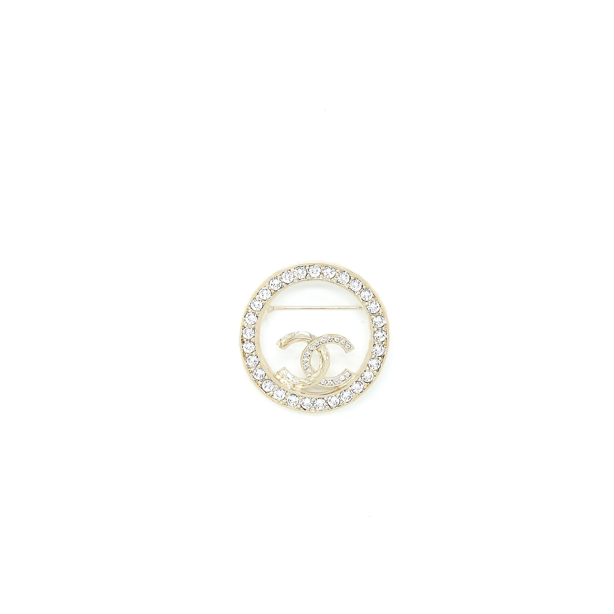 CHANEL ROUND CC LOGO BROOCH CRYSTAL LIGHT GOLD TONE