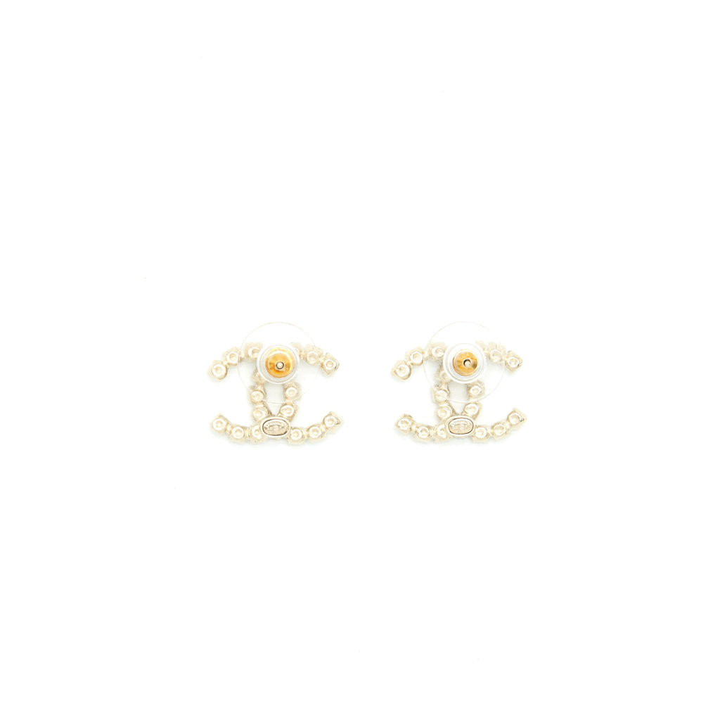 CHANEL CC LOGO CRYSTAL EARRING LGHW