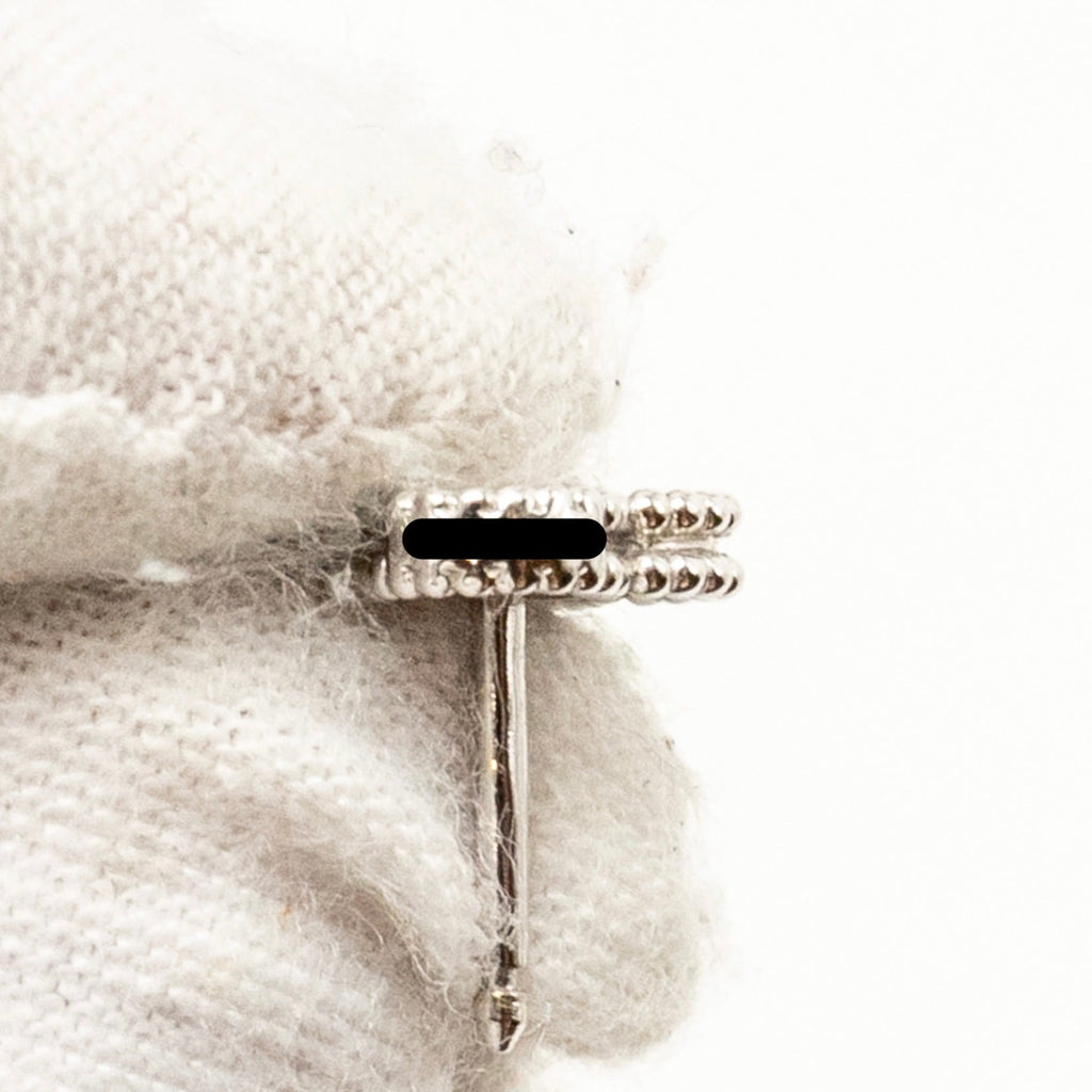 VAN CLEEF & ARPELS SWEET ALHAMBRA EARSTUDS WHITE GOLD, DIAMONDS