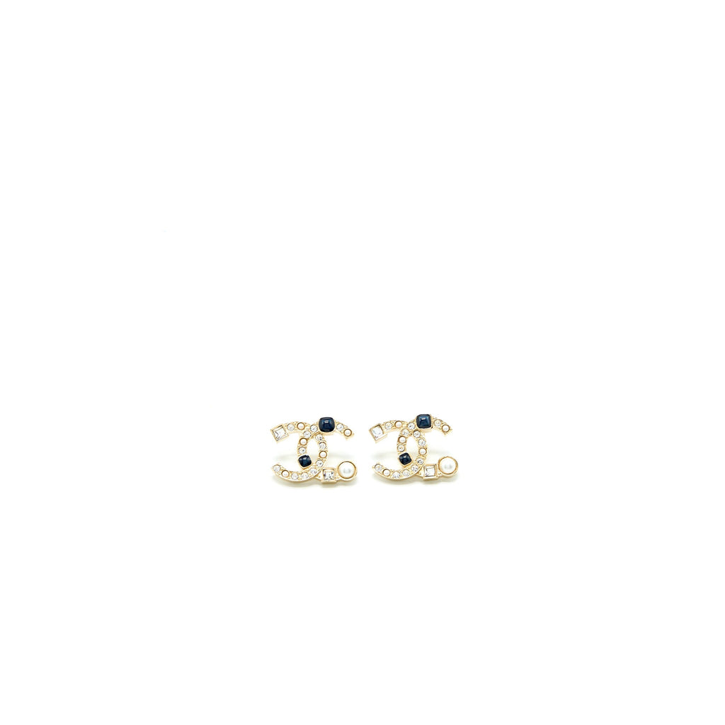 CHANEL CC LOGO CRYSTAL EARRINGS LGHW