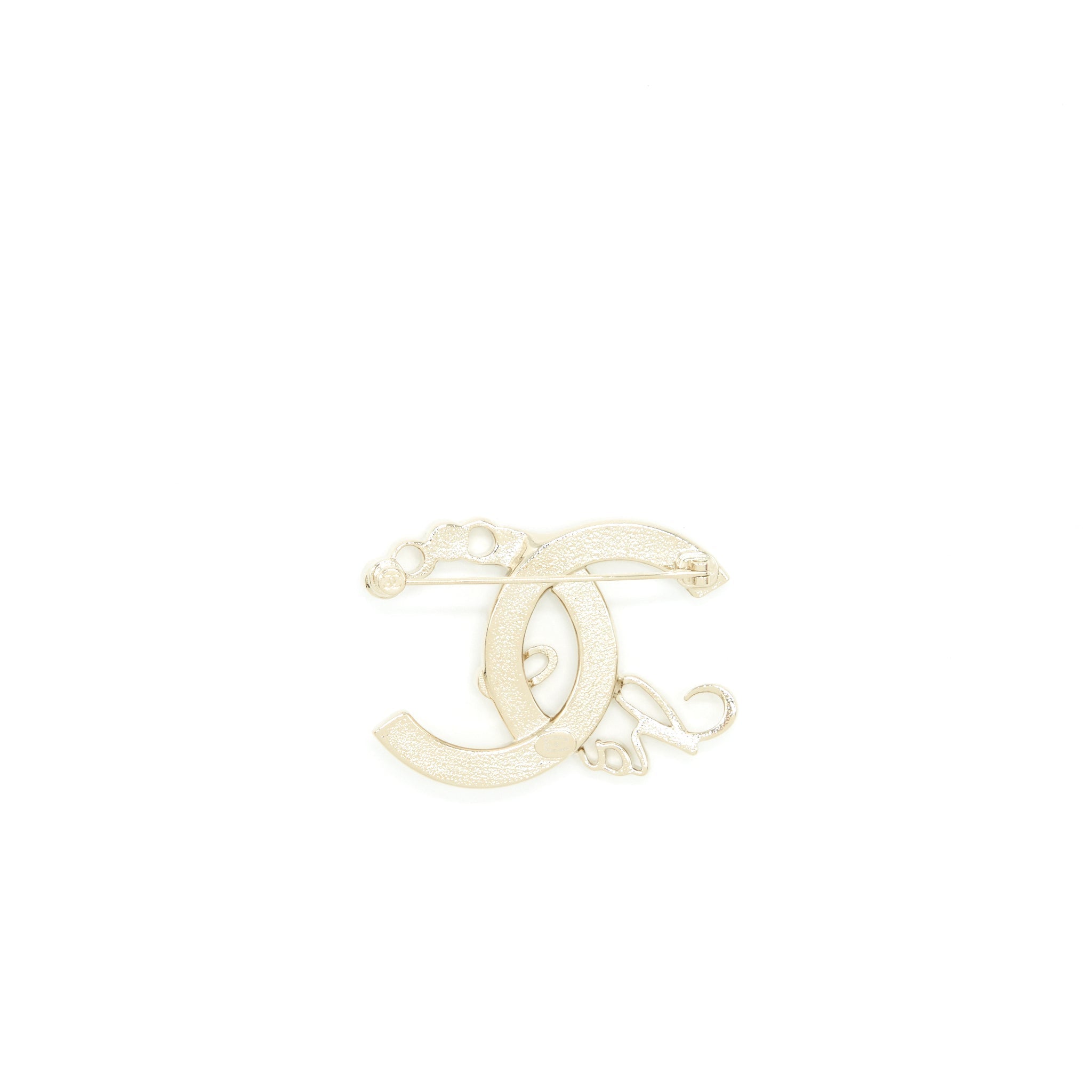 CHANEL CC LETTER AND COCO BROOCH LIGHT GOLD TONE