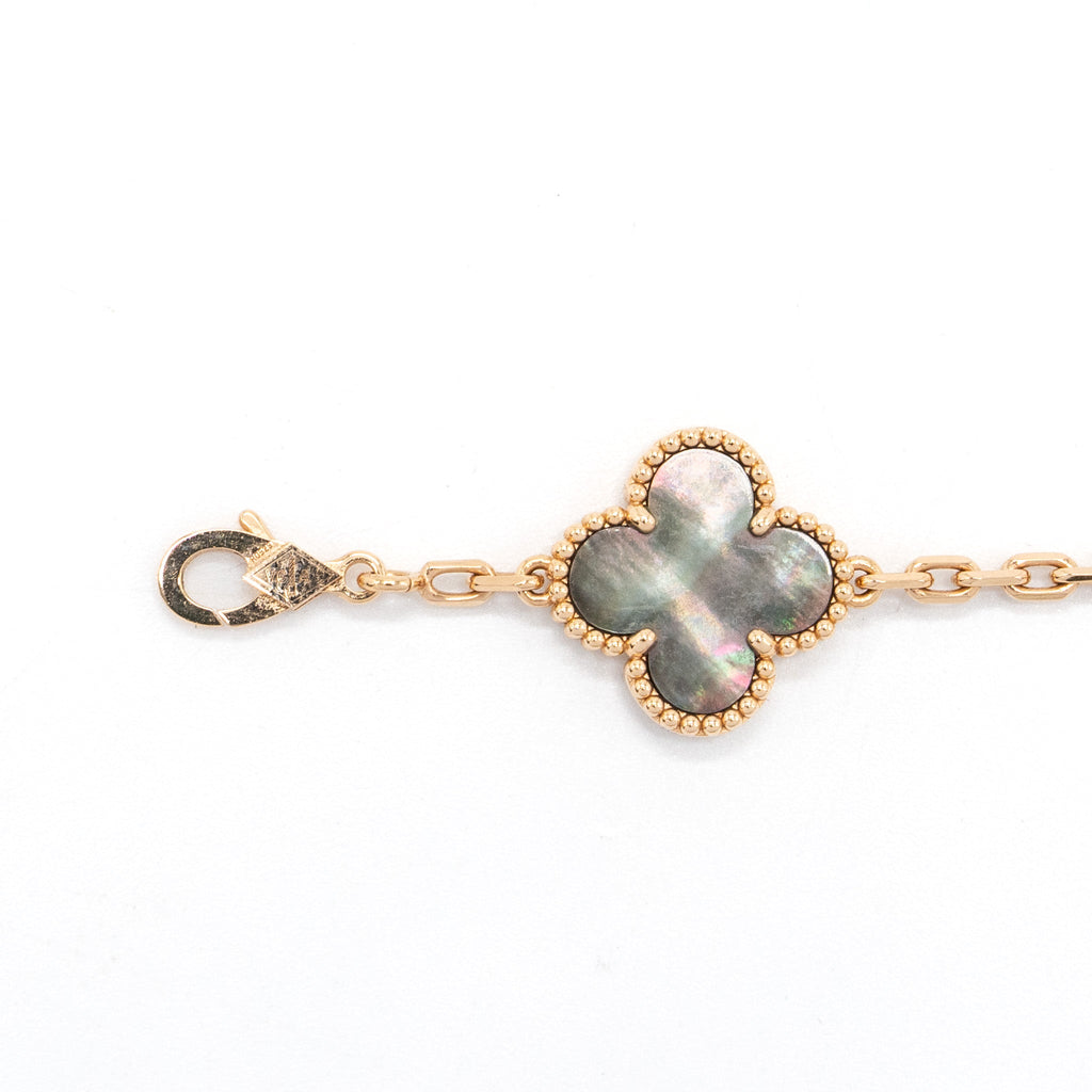 VAN CLEEF & ARPELS VINTAGE ALHAMBRA BRACELET, 5 MOTIFS MOTHER OF PEARL/ROSE GOLD, DIAMONDS