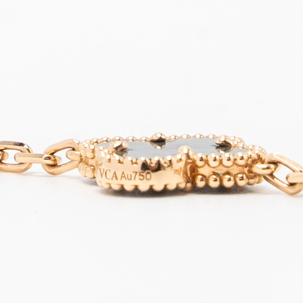 VAN CLEEF & ARPELS VINTAGE ALHAMBRA BRACELET, 5 MOTIFS MOTHER OF PEARL/ROSE GOLD, DIAMONDS