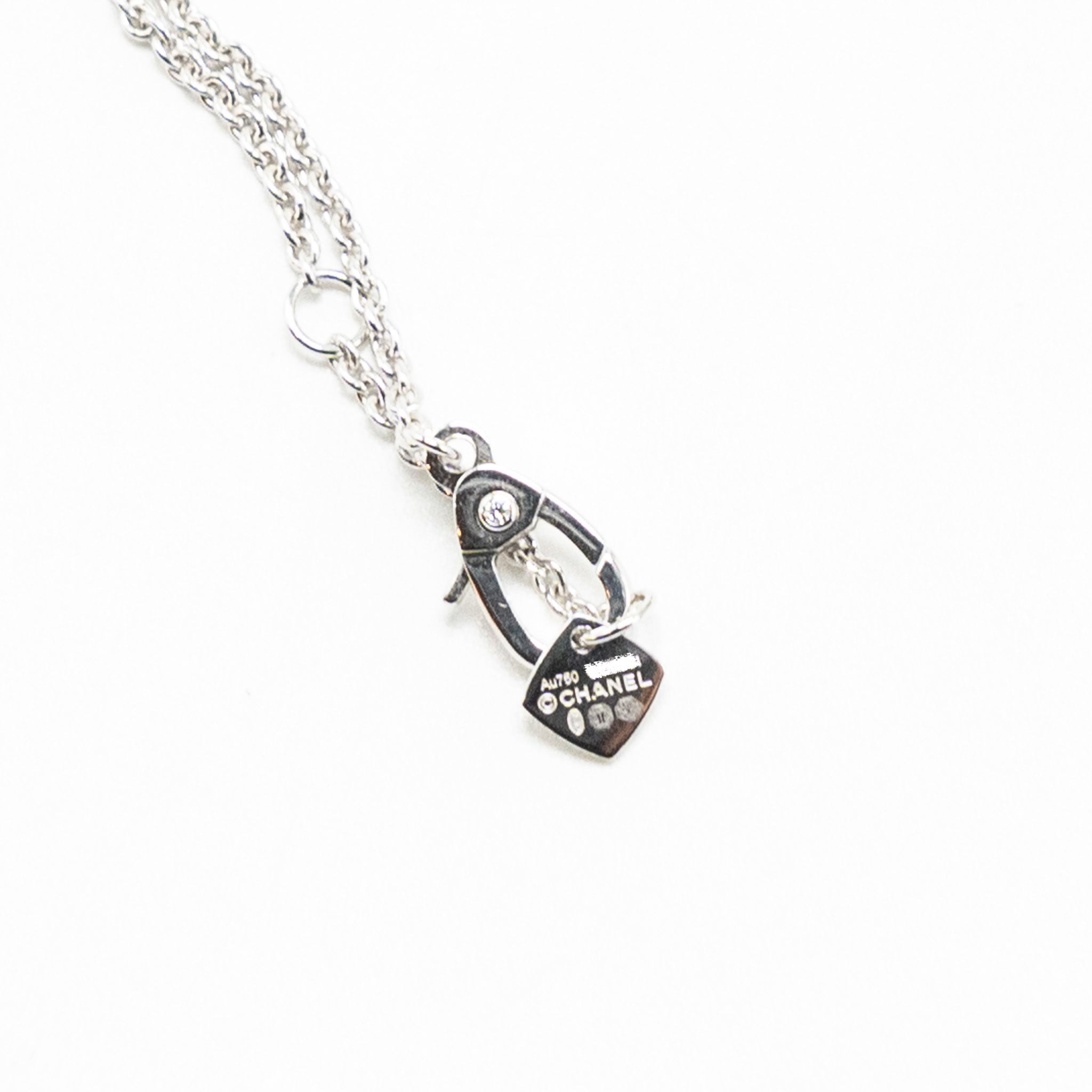 CHANEL COCO CRUSH NECKLACE QUILTED MOTIF 18K WHITE GOLD, DIAMONDS