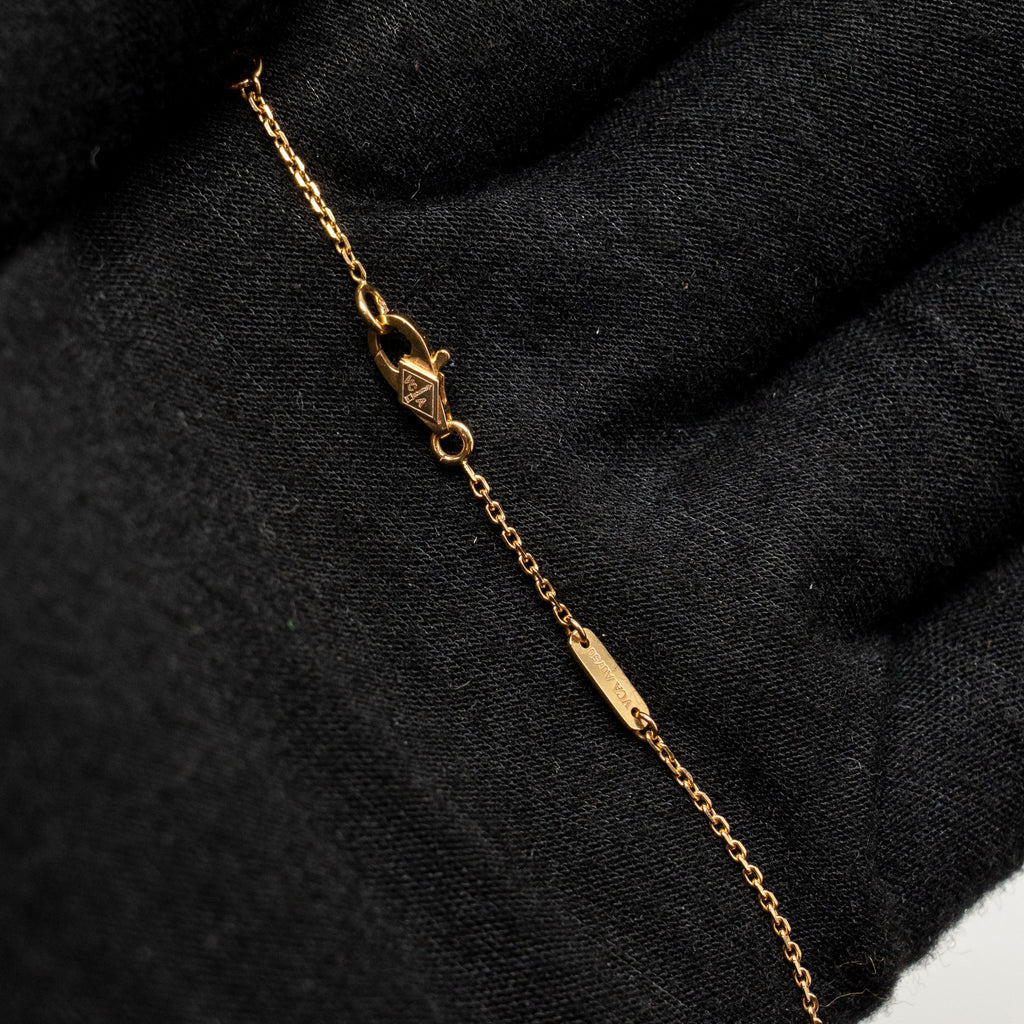 VAN CLEEF & ARPELS FRIVOLE PENDANT ROSE GOLD, DIAMONDS
