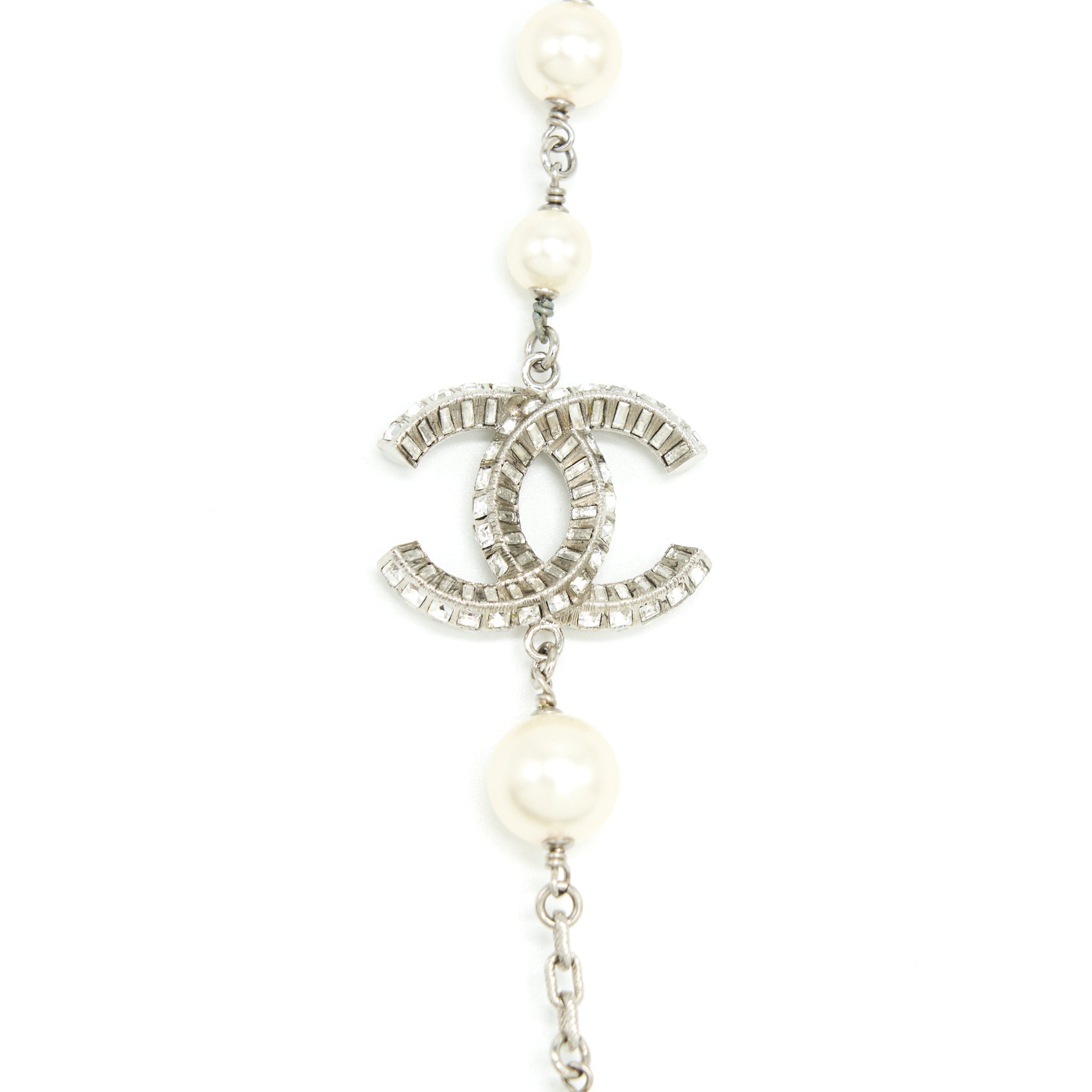 CHANEL CC LOGO AND PEARL LONG NECKLACE SILVER TONE