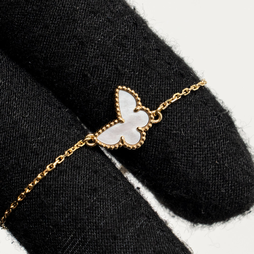 VAN CLEEF AND ARPELS SWEET BUTTERFLIES BRACELET 18K YELLOW GOLD / MOTHER OF PEARL