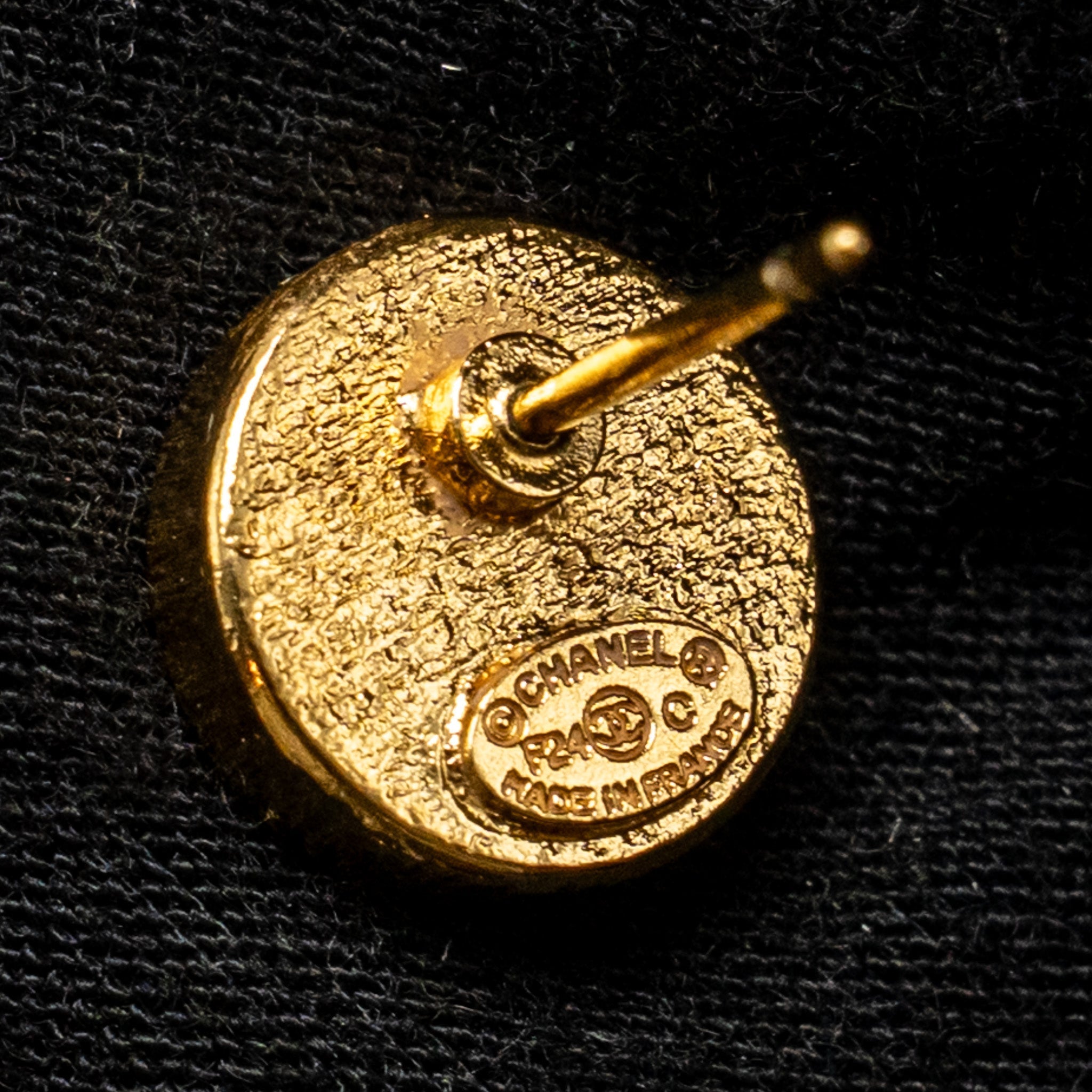 CHANEL MINI ROUND CC LOGO EARRINGS GOLD TONE