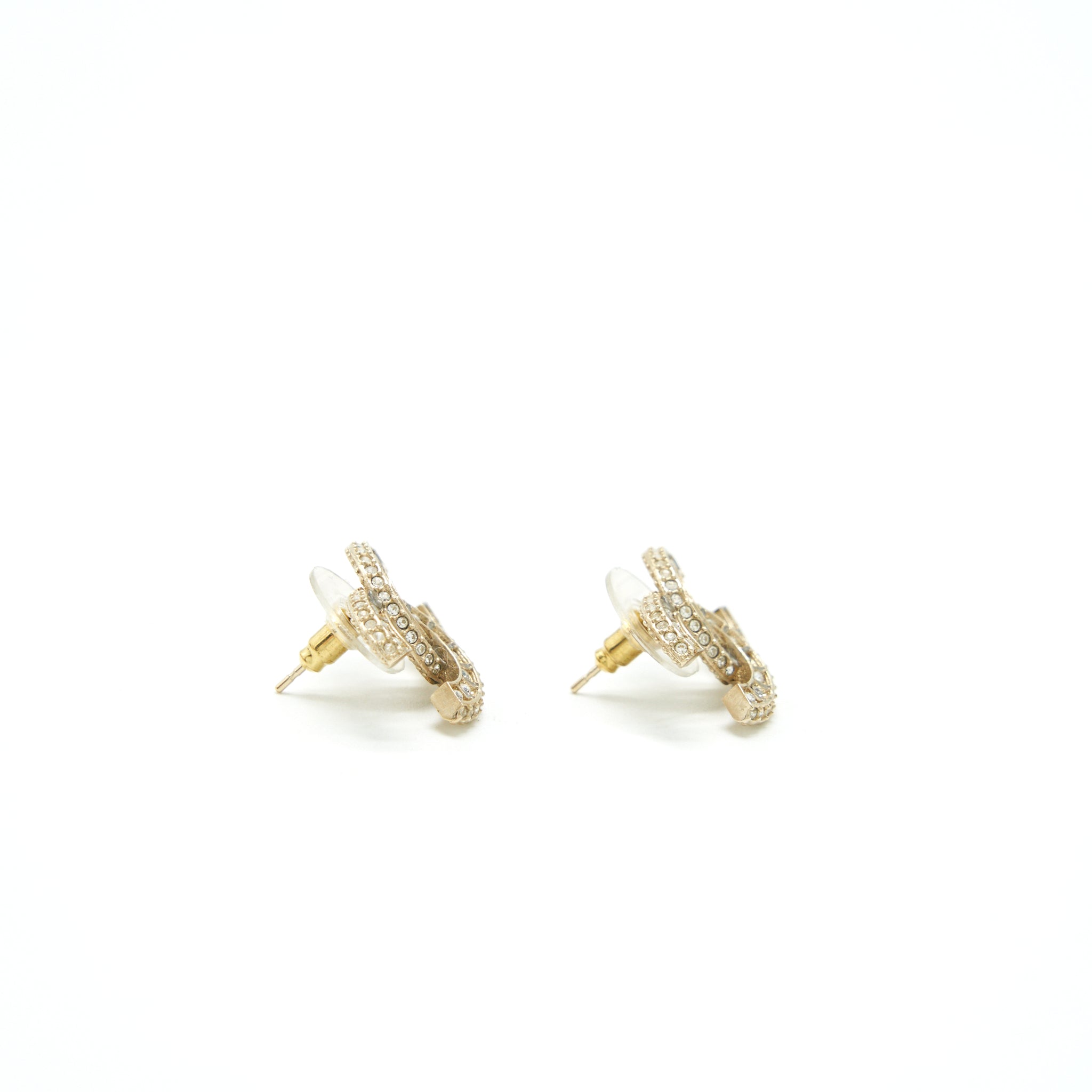 CHANEL ROUND AND CC LOGO EARRING LIGHT GOLD TONE