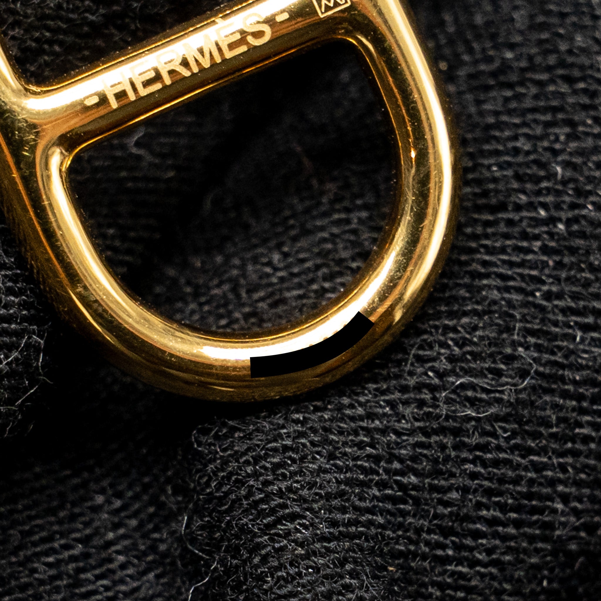 HERMES O’MAILLON EARRINGS CALFSKIN/ GOLD TONE