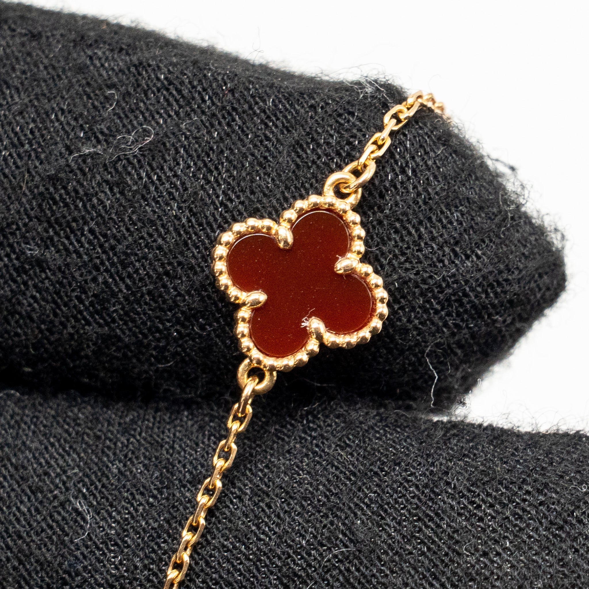 VAN CLEEF AND ARPELS SWEET ALHAMBRA BRACELET 18K ROSE GOLD / CARNELIAN